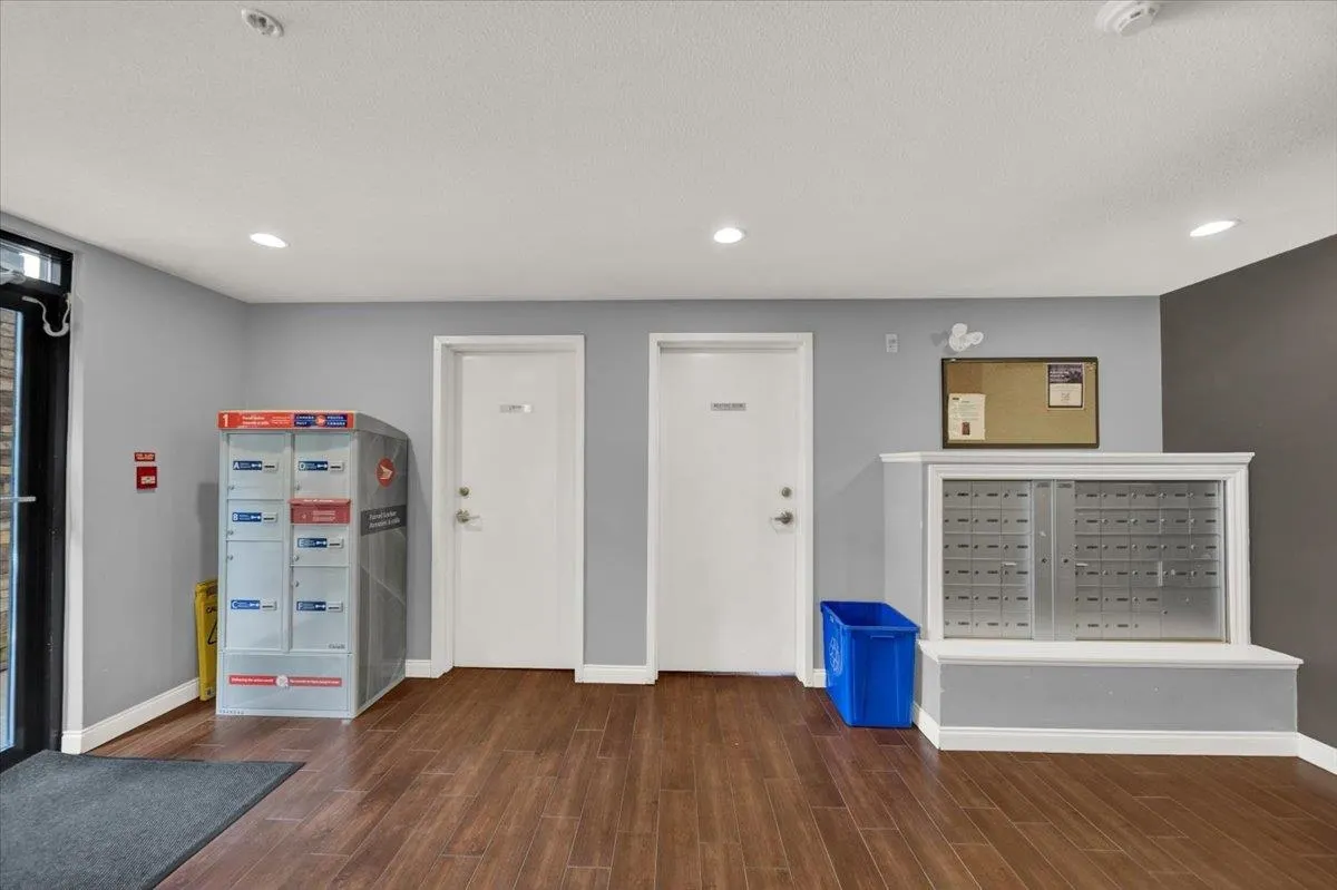 5454 198 Street #210