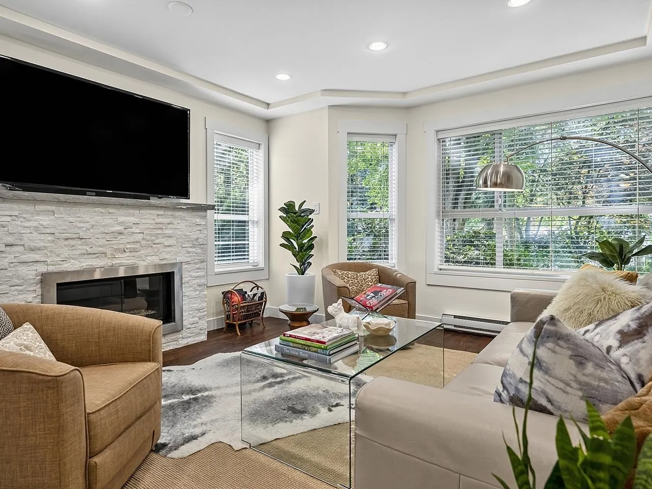 1283 Parkgate Avenue #109