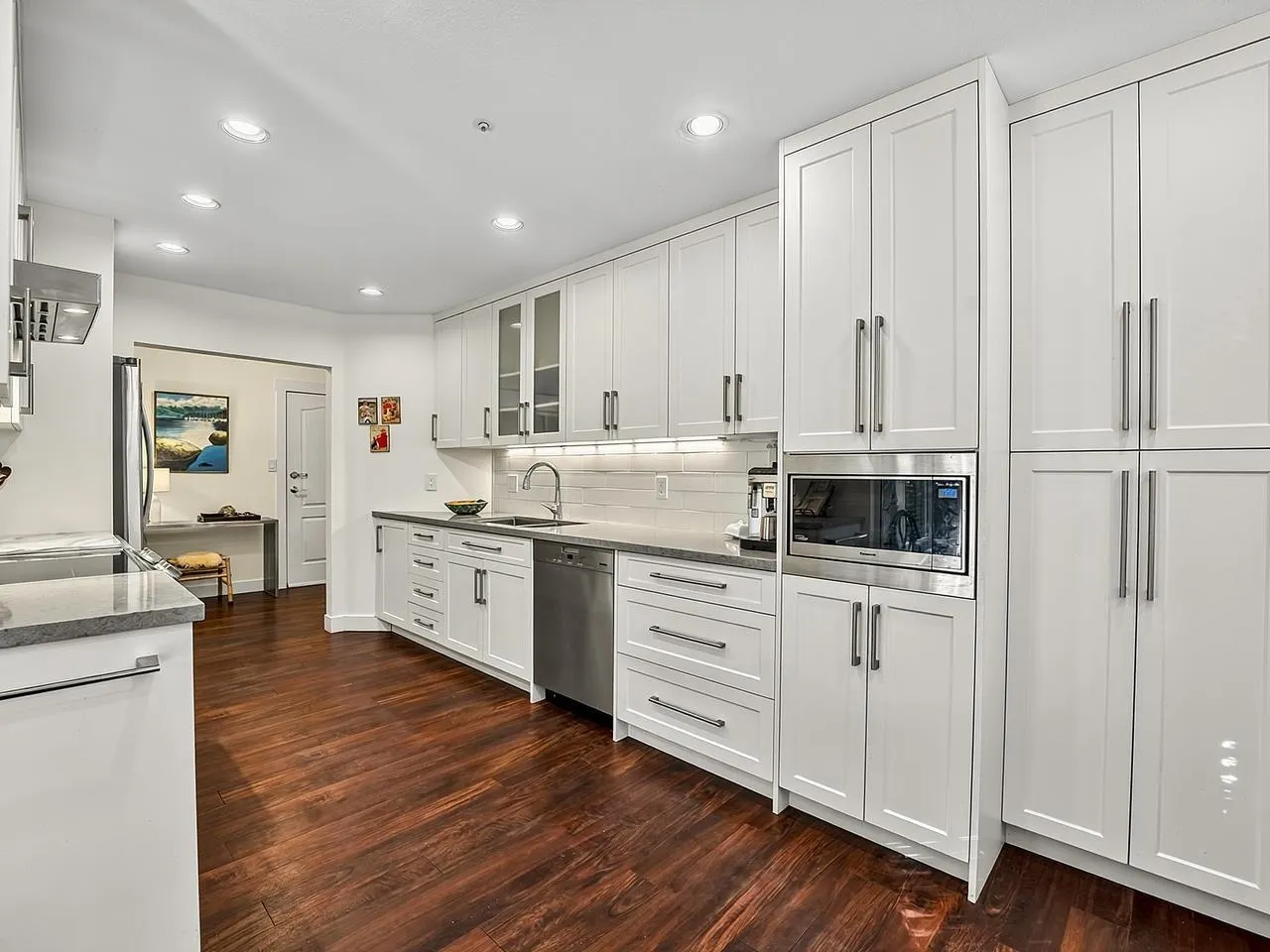 1283 Parkgate Avenue #109