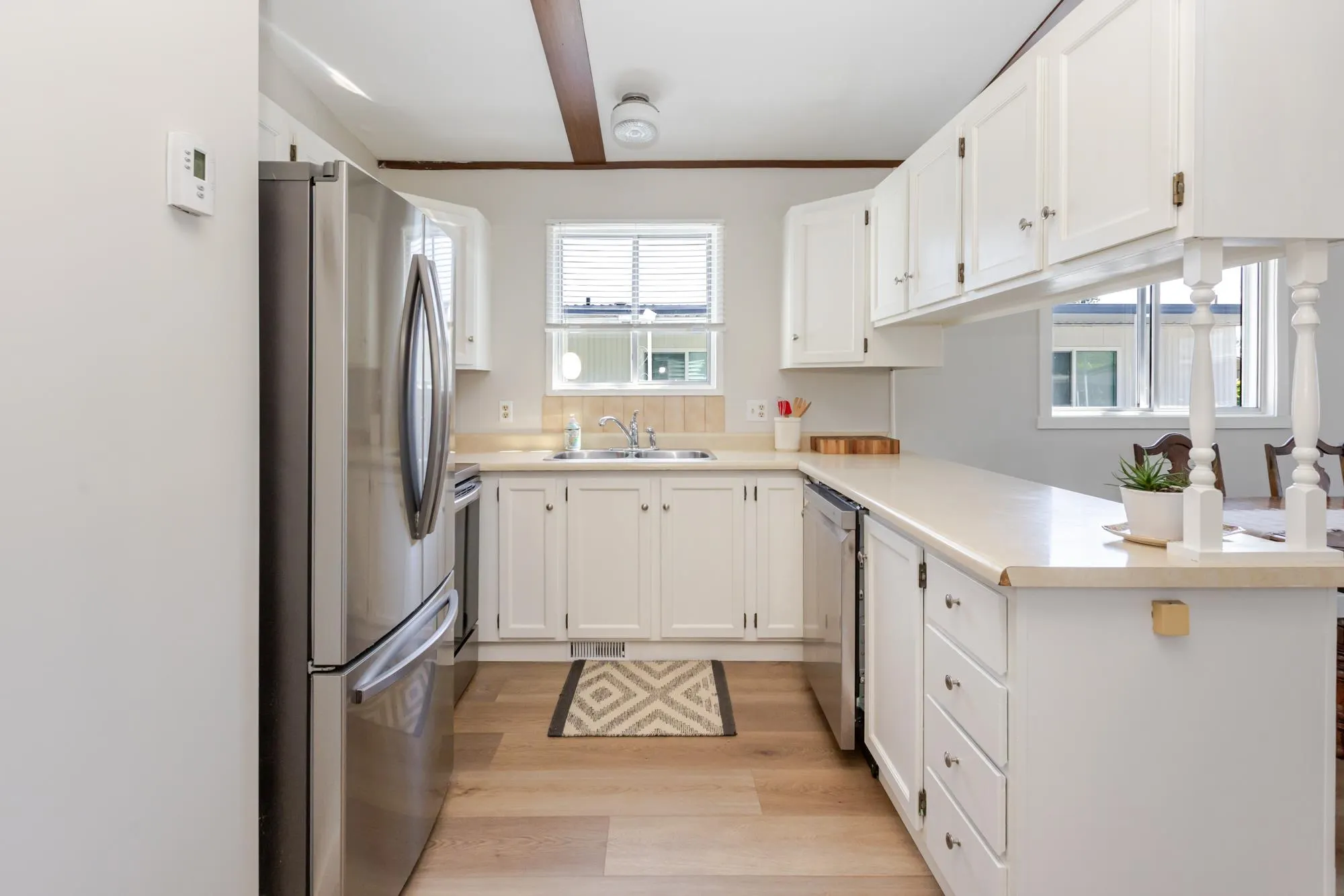 27111 0 Avenue #230