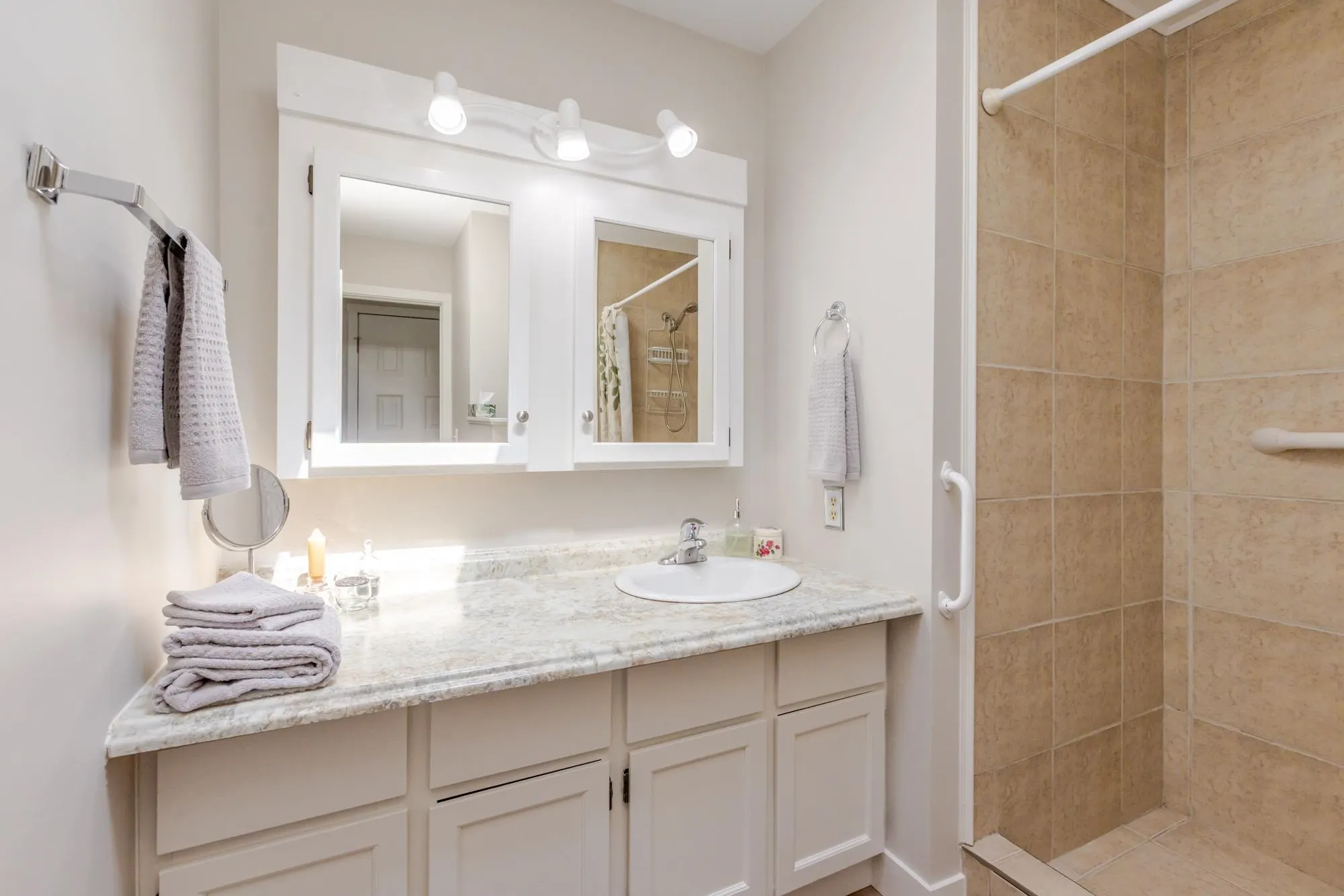 27111 0 Avenue #230