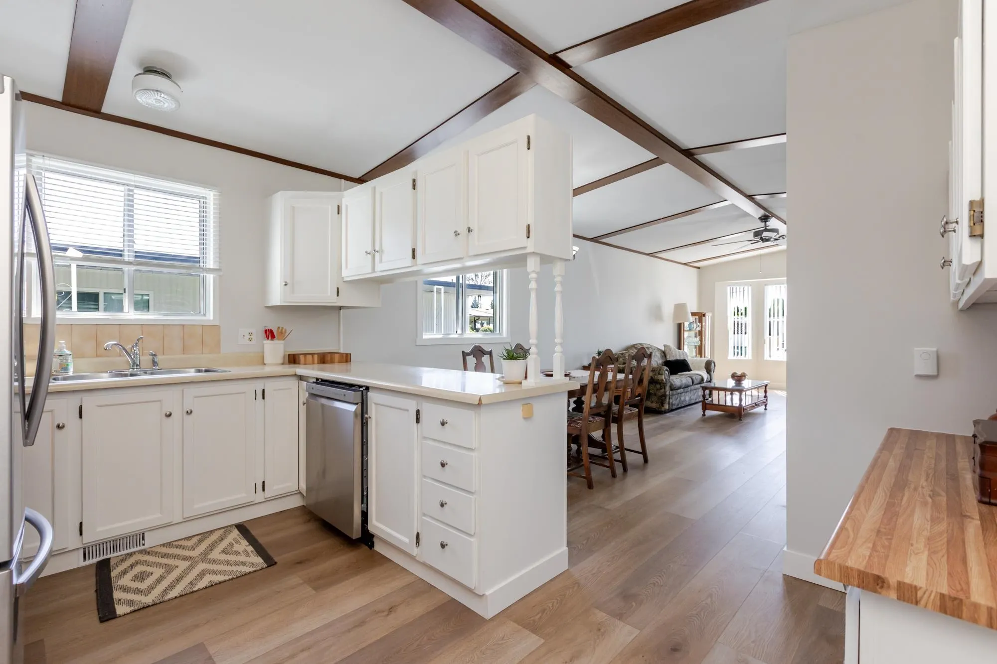 27111 0 Avenue #230