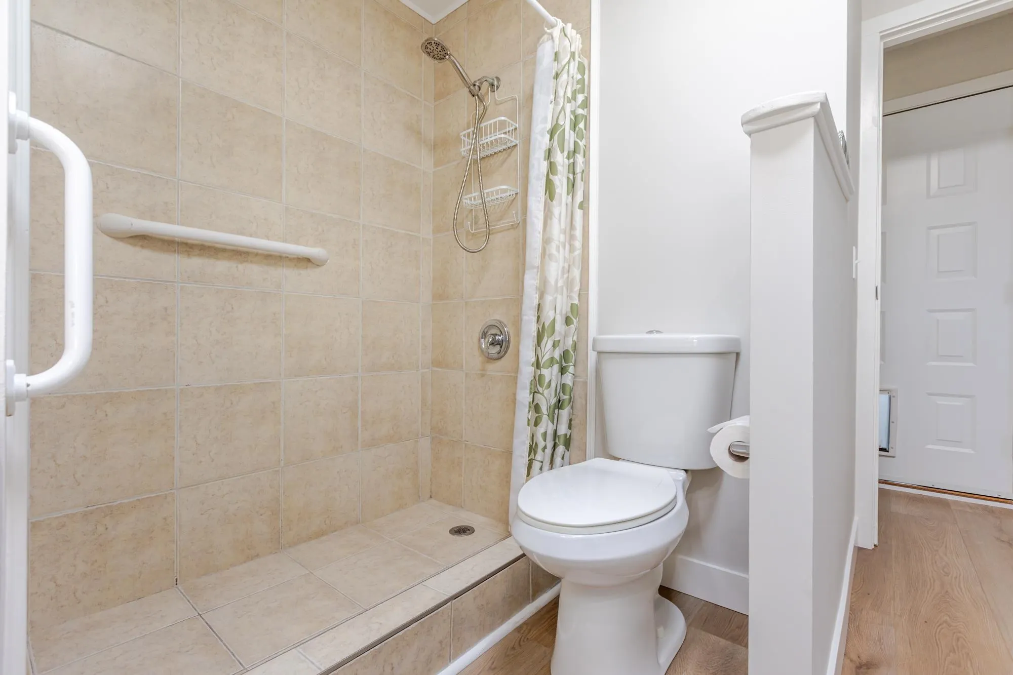 27111 0 Avenue #230