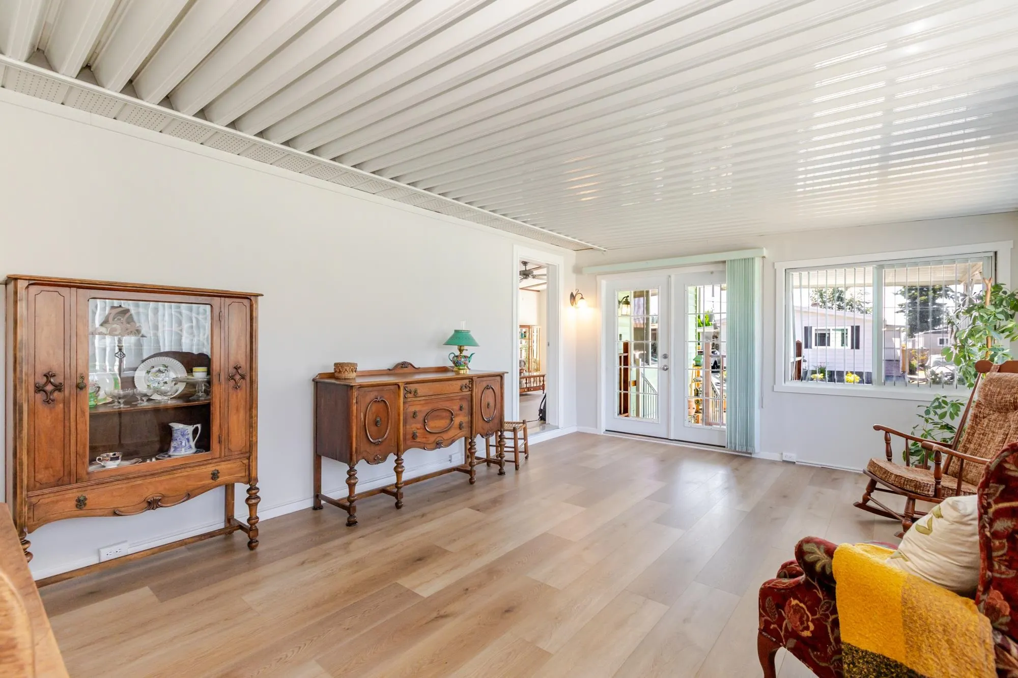 27111 0 Avenue #230