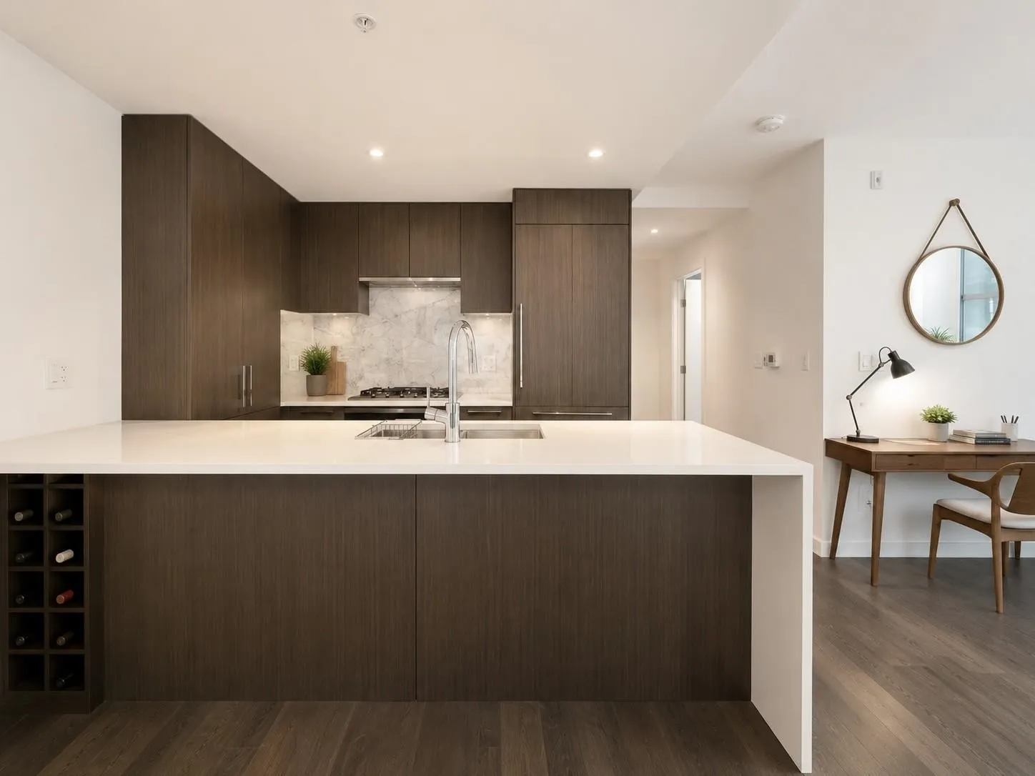 5383 Cambie Street #104