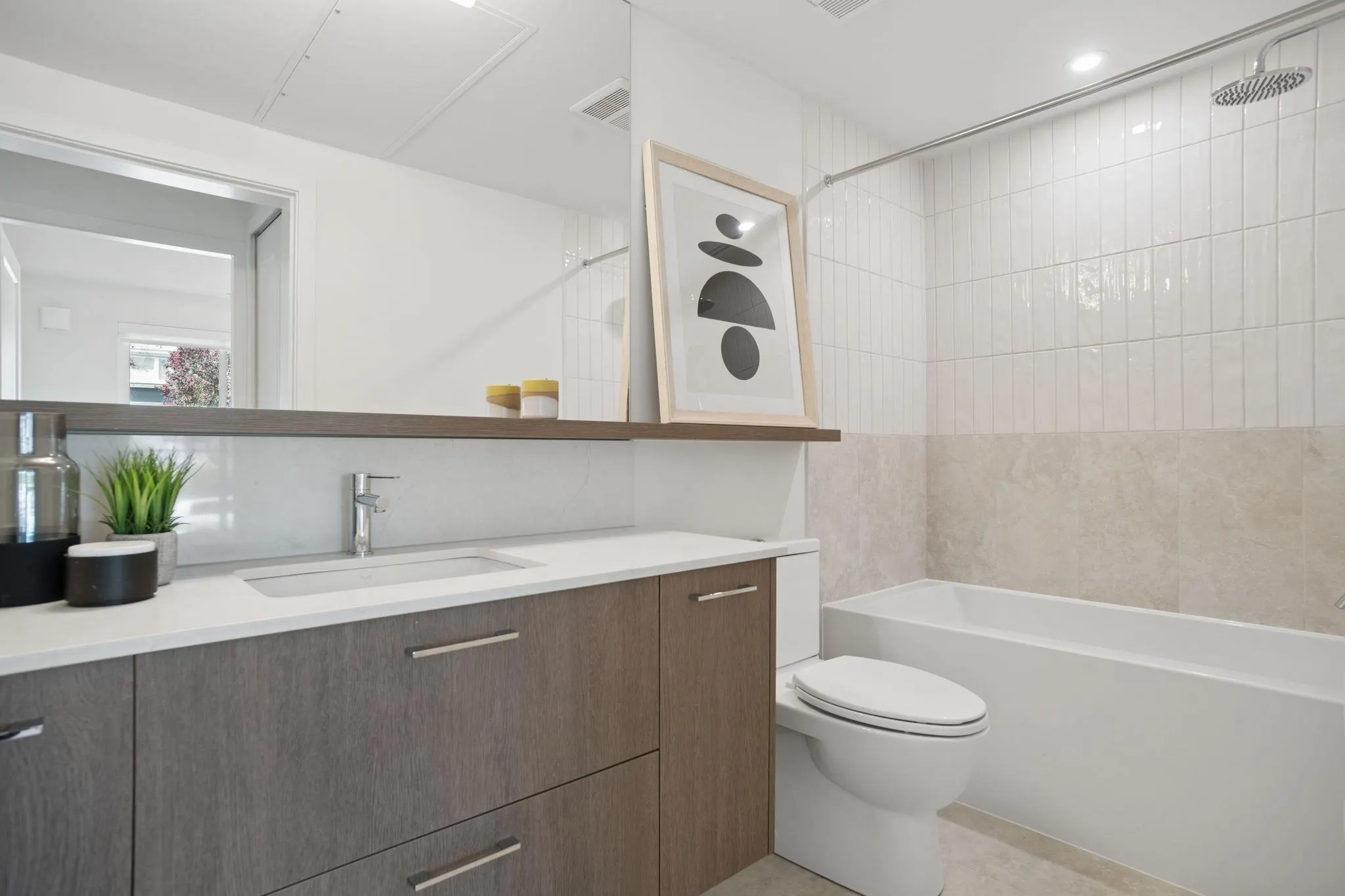 378 W 45th Avenue #202