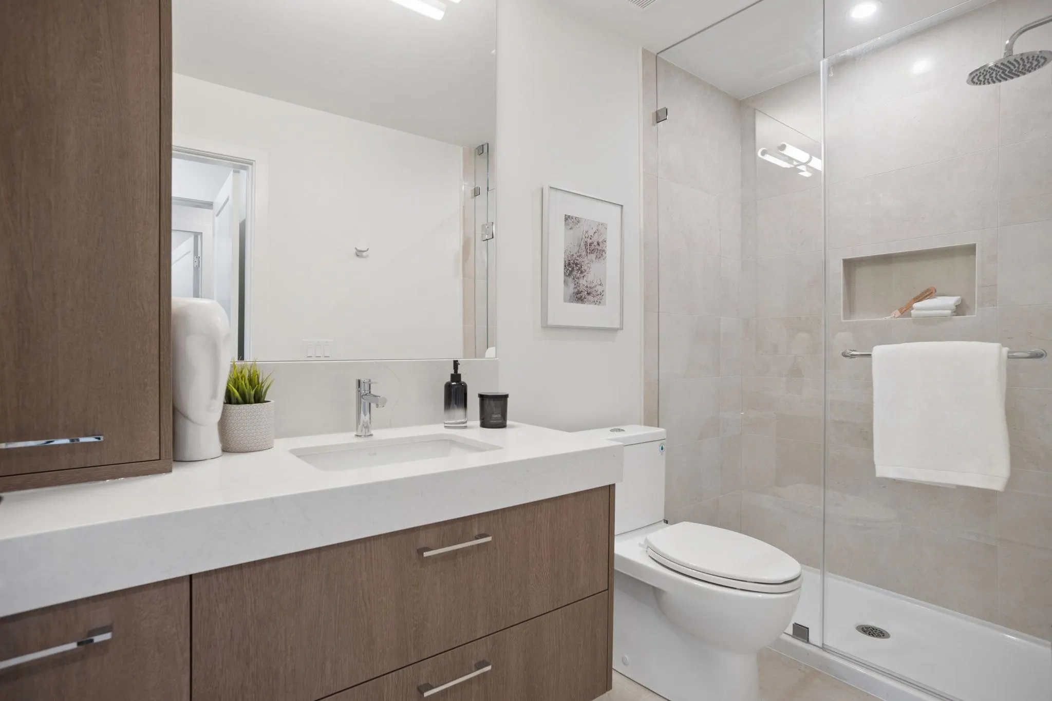 378 W 45th Avenue #202