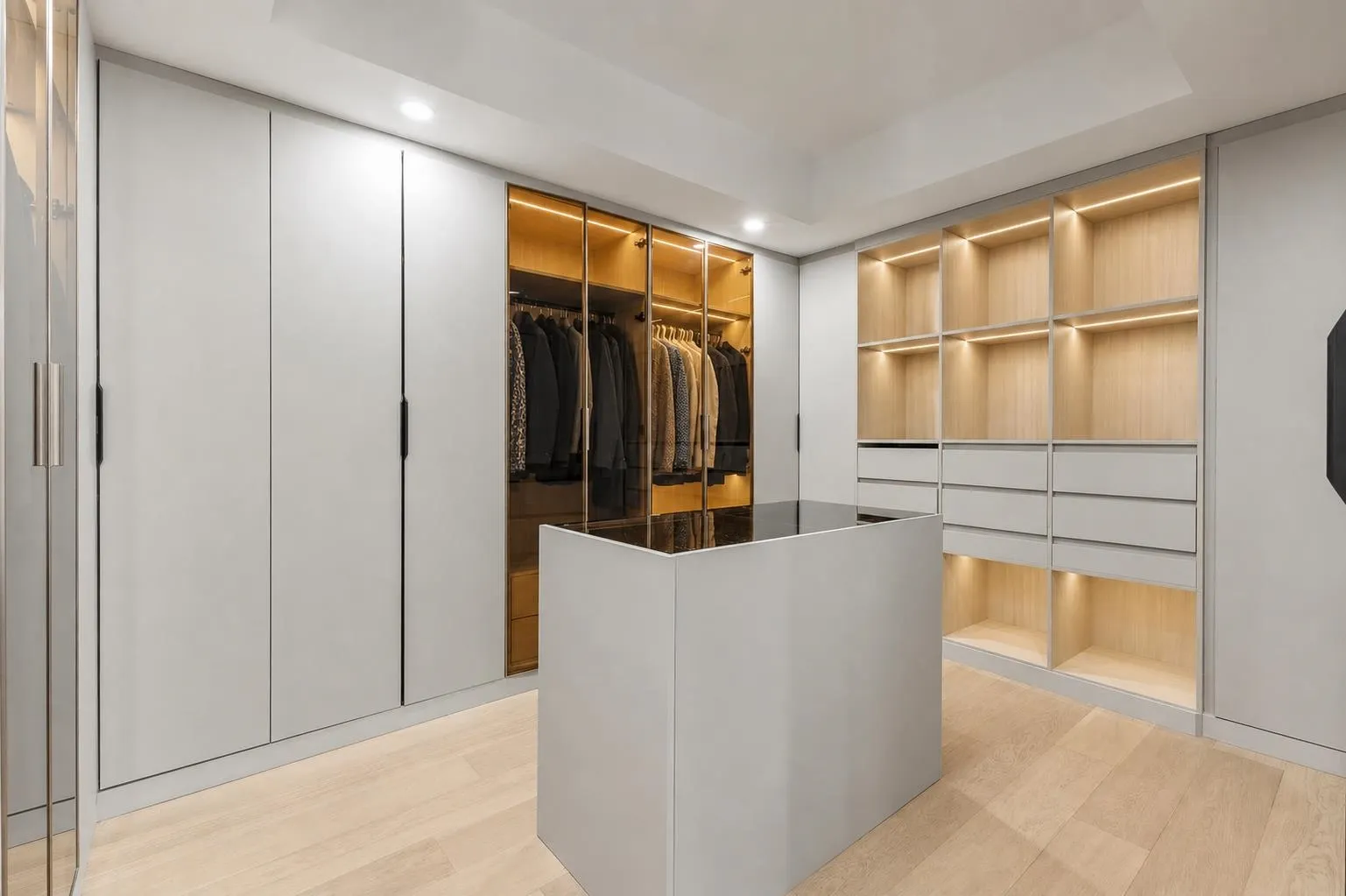13046 Crescent Road