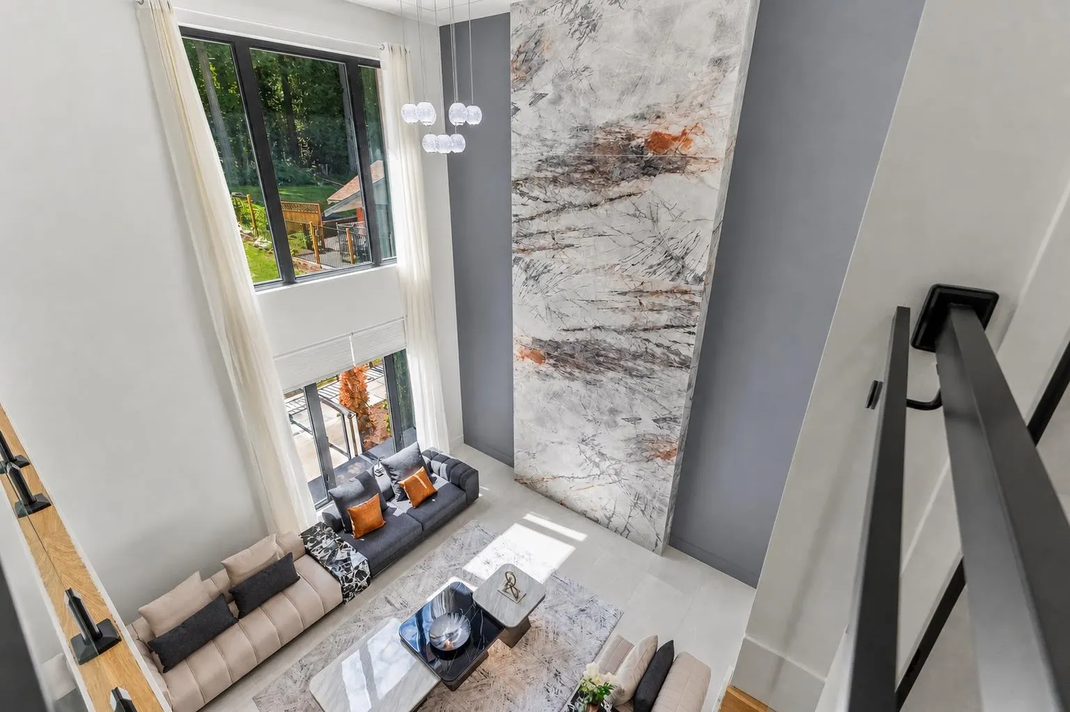 13046 Crescent Road