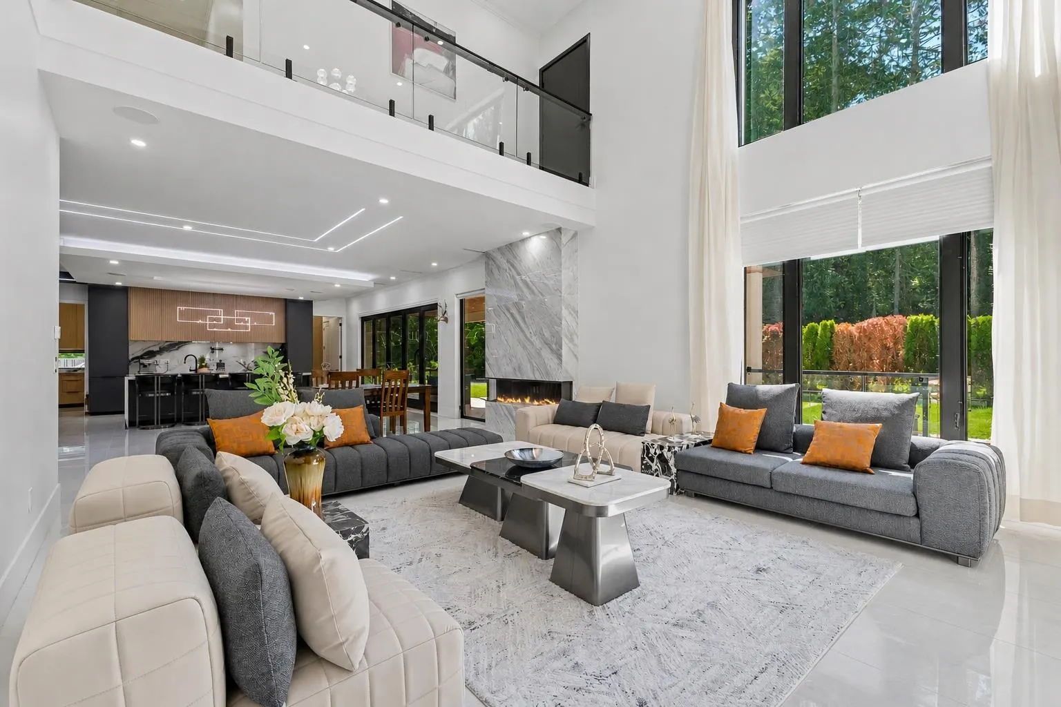 13046 Crescent Road