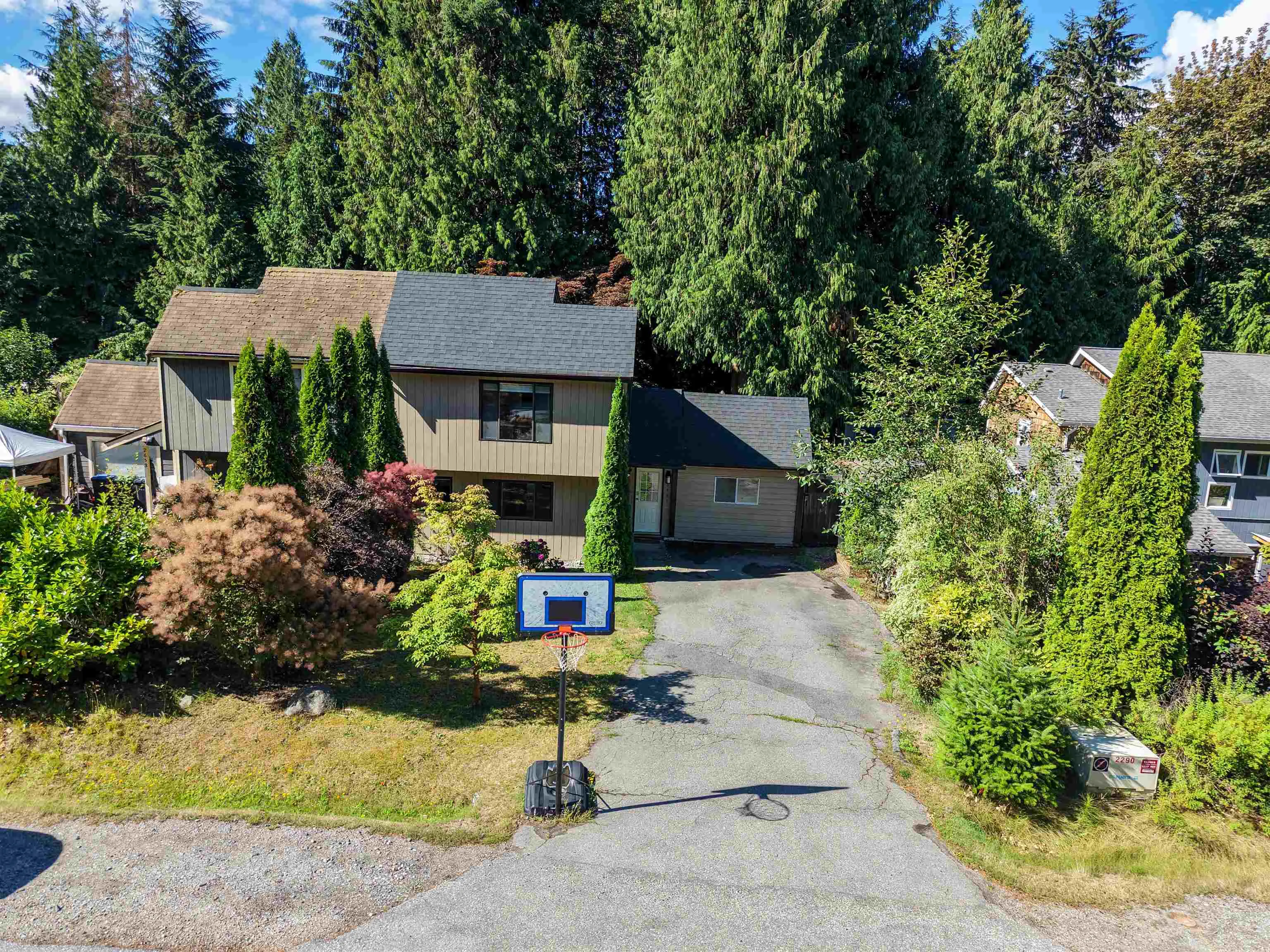 2655 Rhum & Eigg Drive