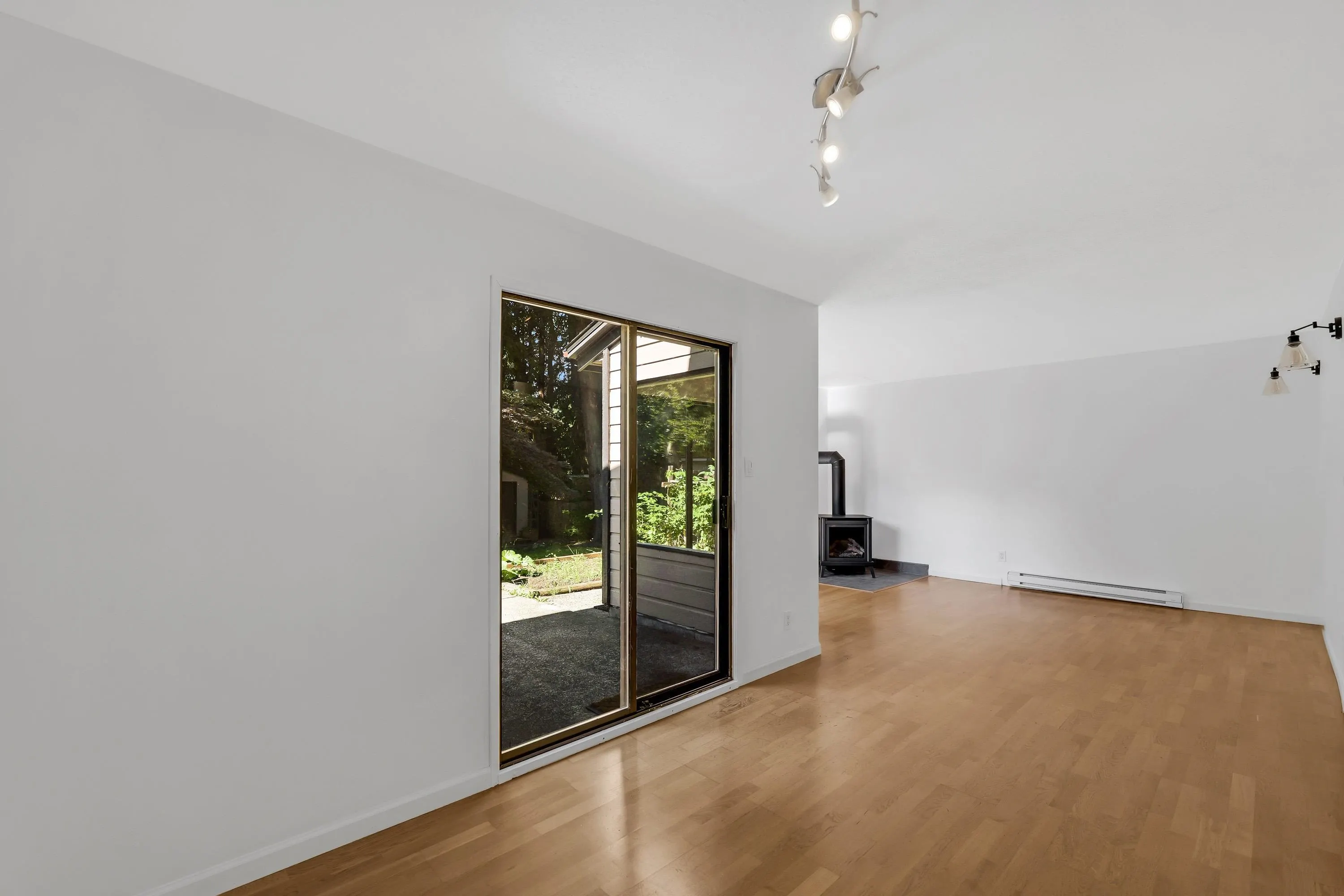 2655 Rhum & Eigg Drive