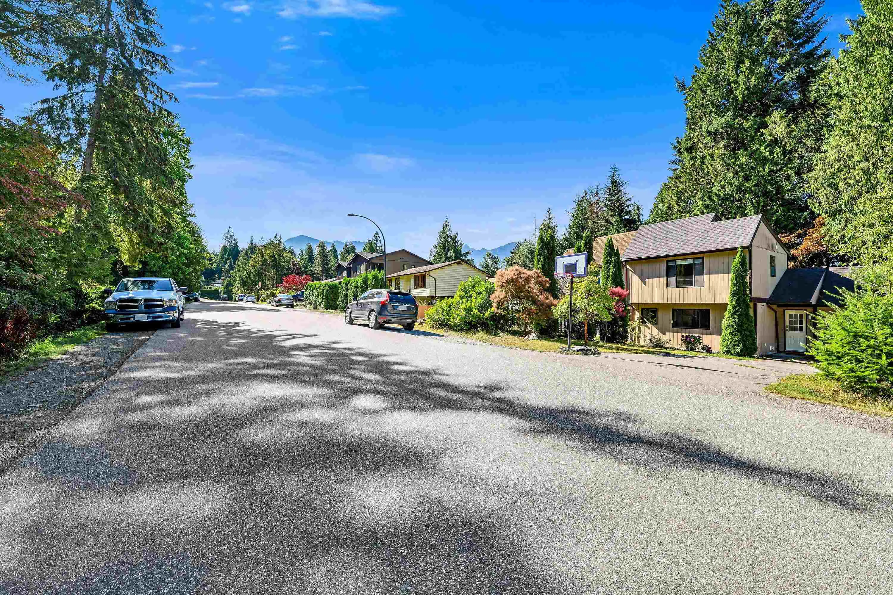 2655 Rhum & Eigg Drive