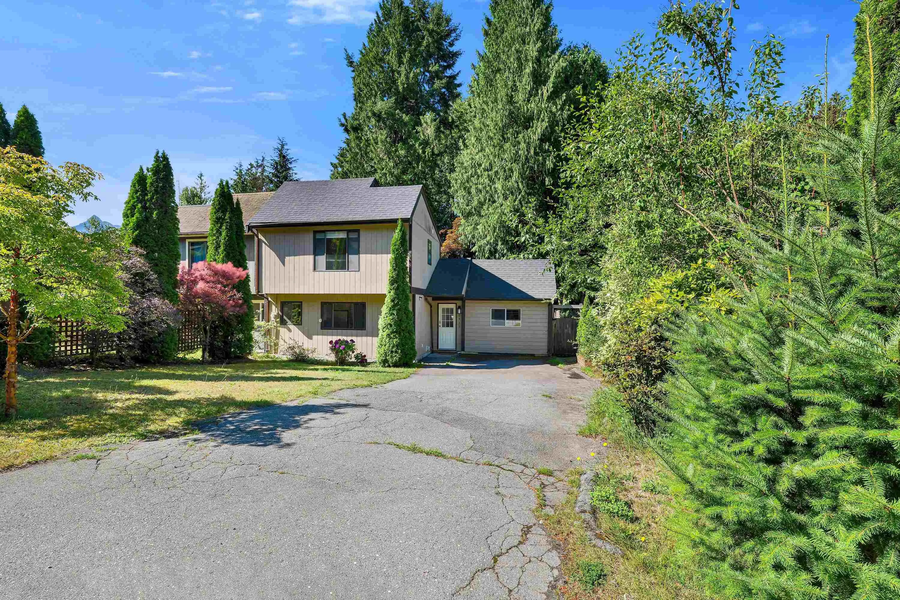 2655 Rhum & Eigg Drive