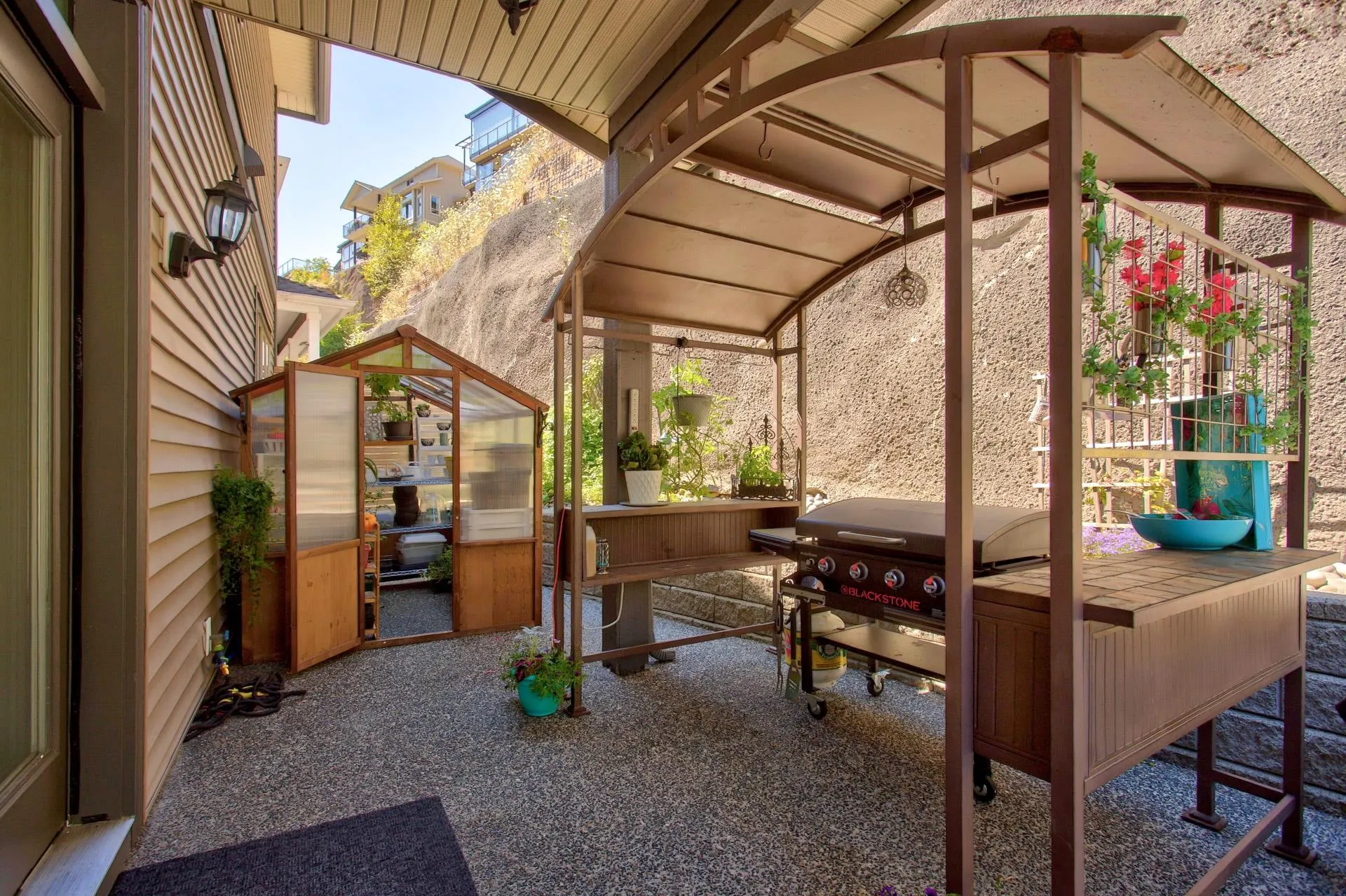 36497 Carnarvon Court