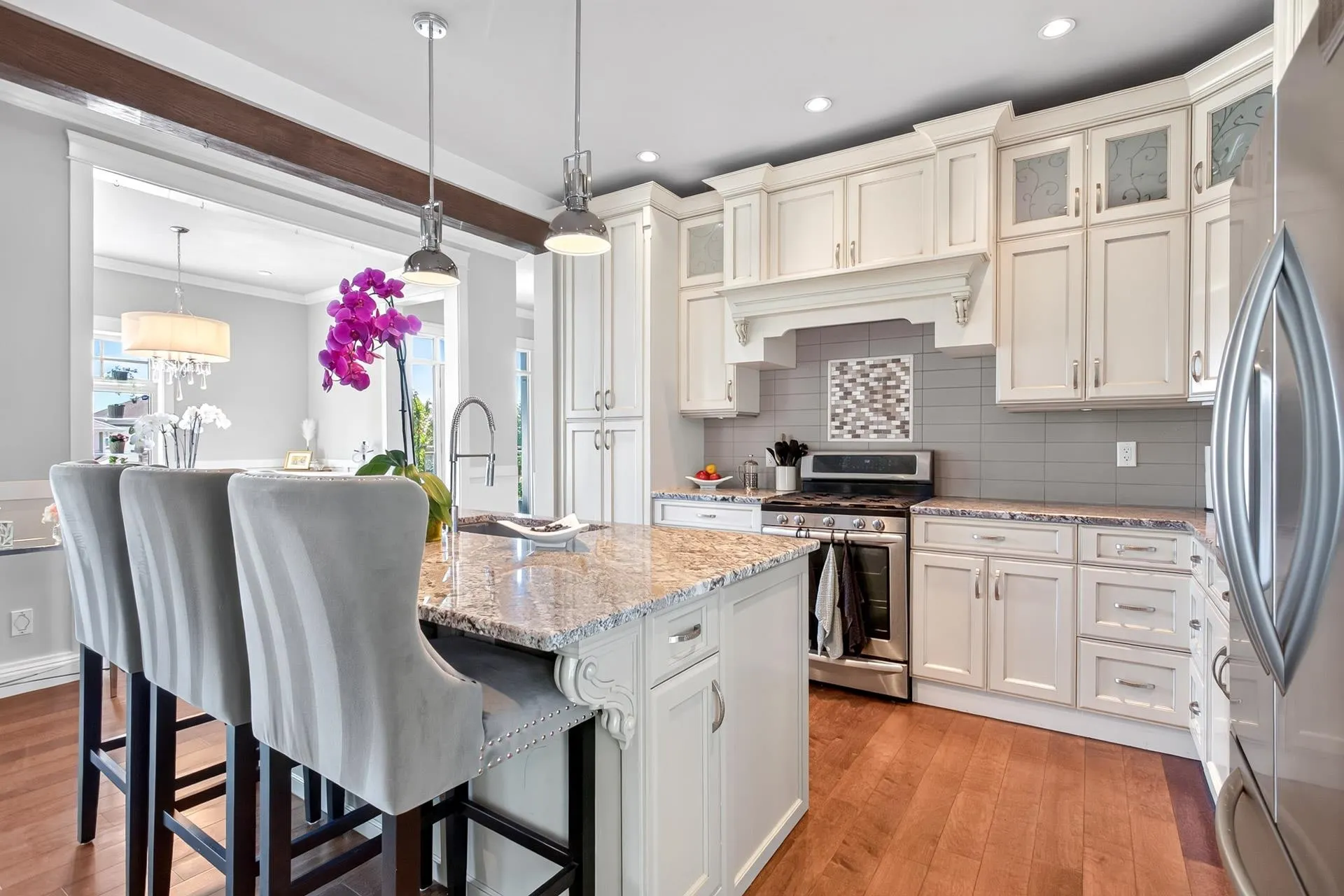 36497 Carnarvon Court