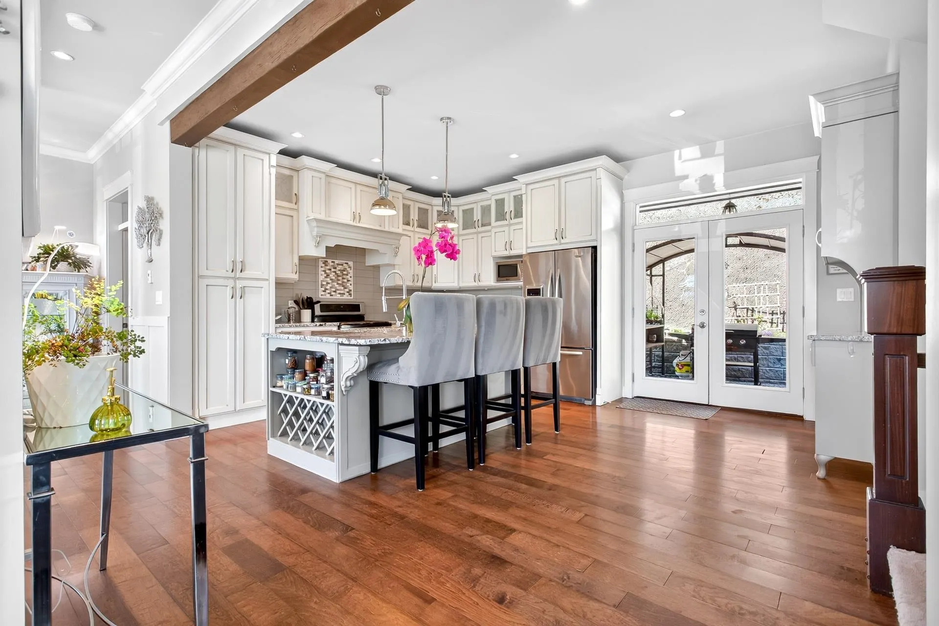 36497 Carnarvon Court