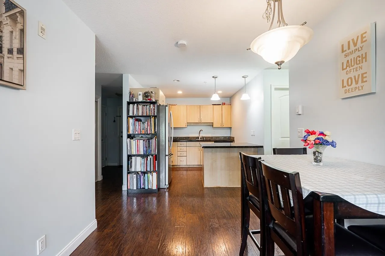 19774 56 Avenue #206