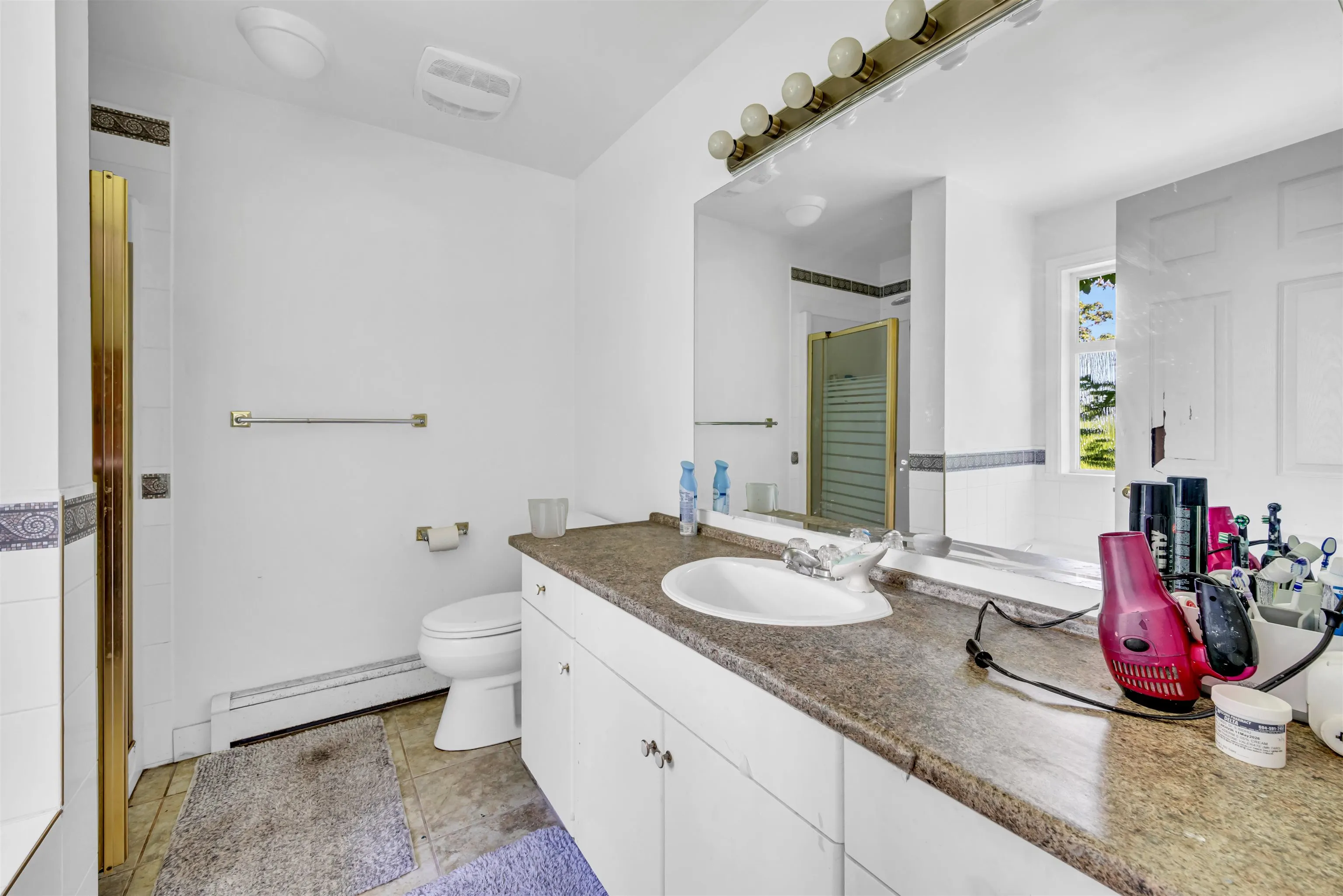 18136 Claytonwood Crescent