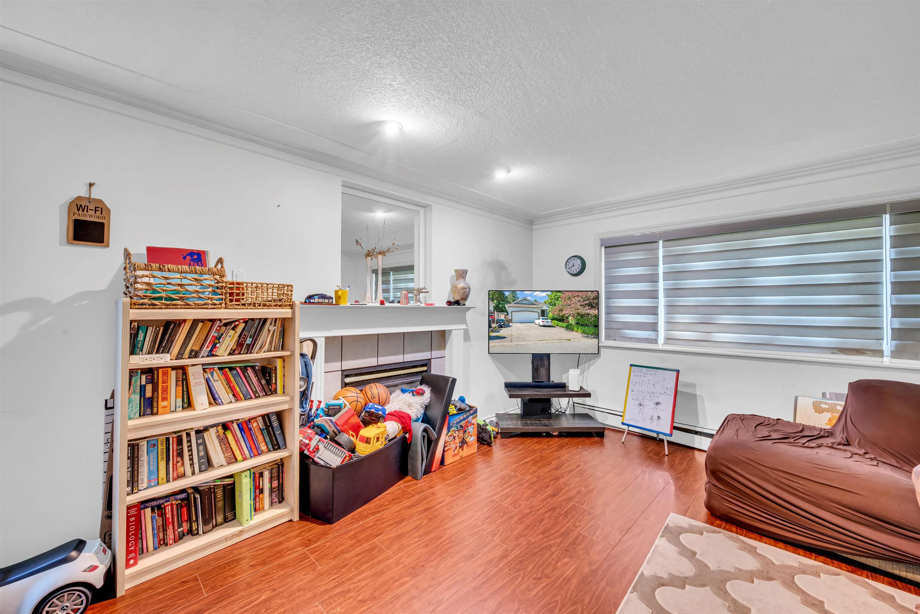 18136 Claytonwood Crescent
