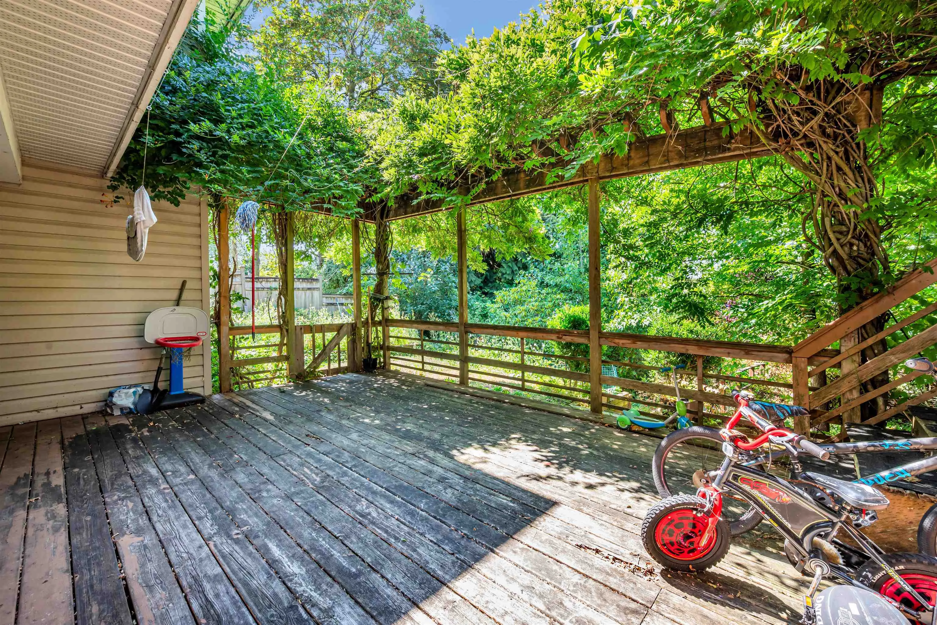 18136 Claytonwood Crescent