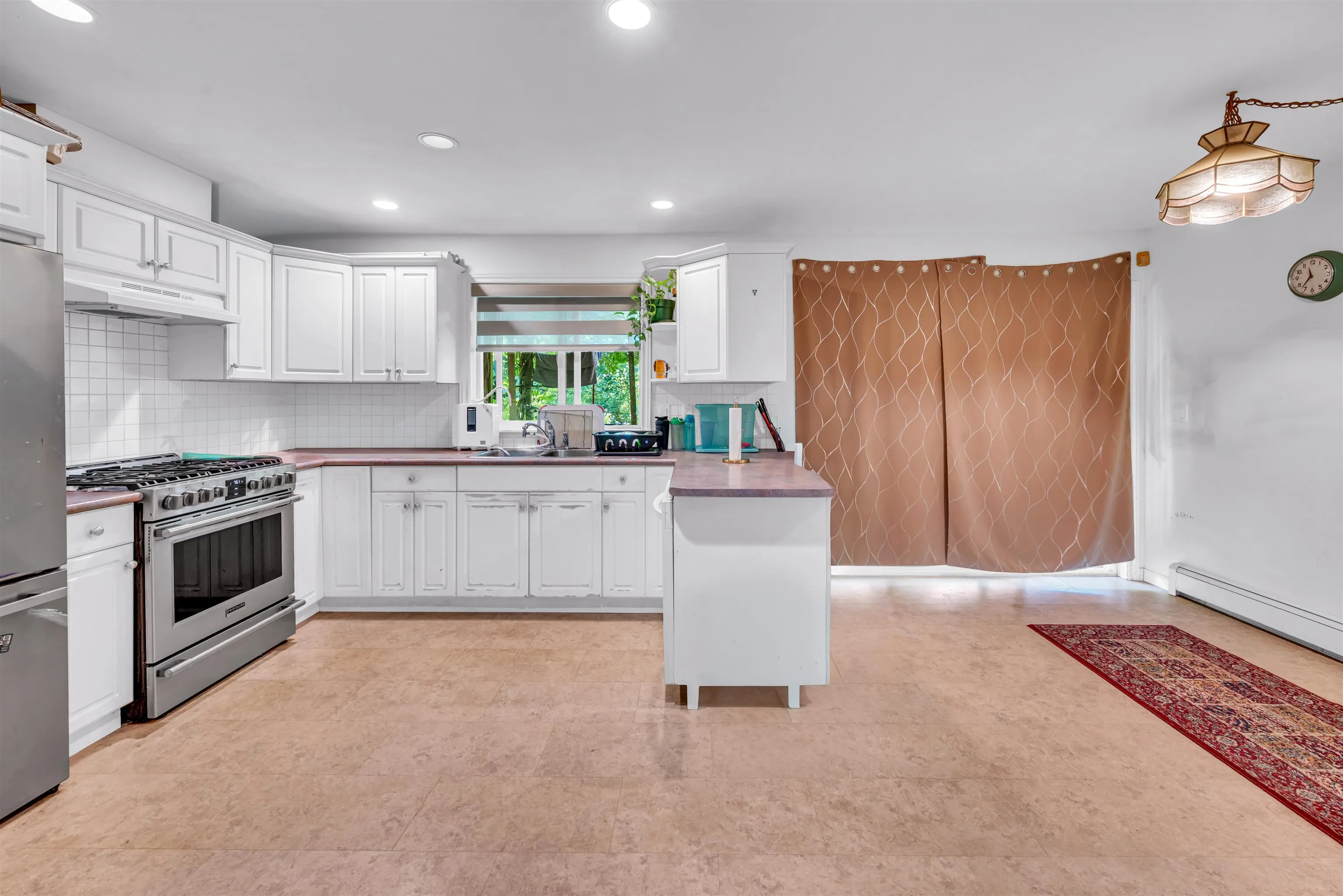 18136 Claytonwood Crescent