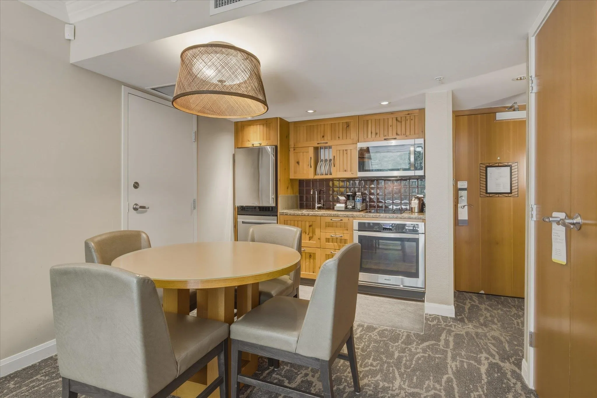 4090 Whistler Way #871/872