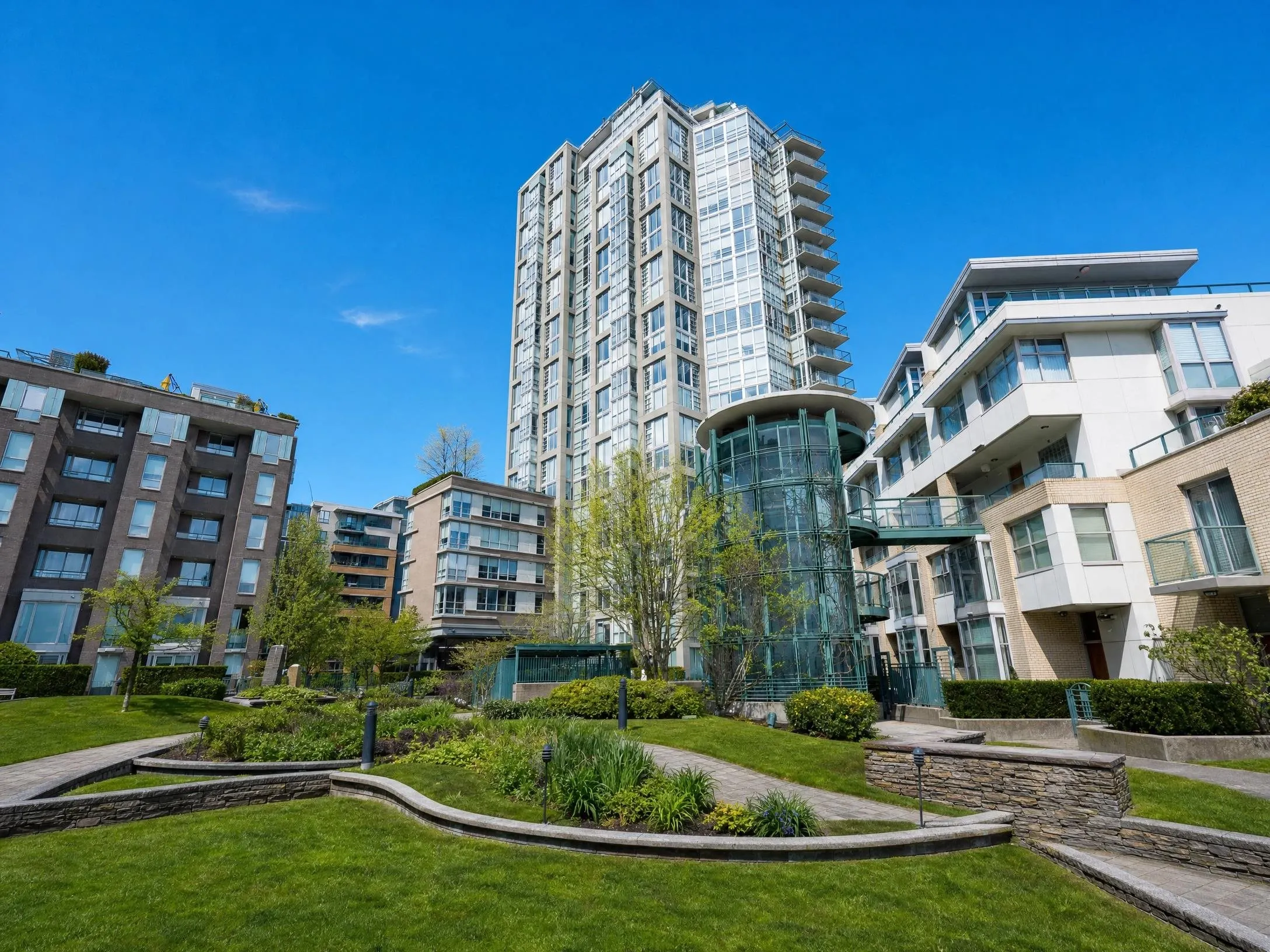1228 Marinaside Crescent #302