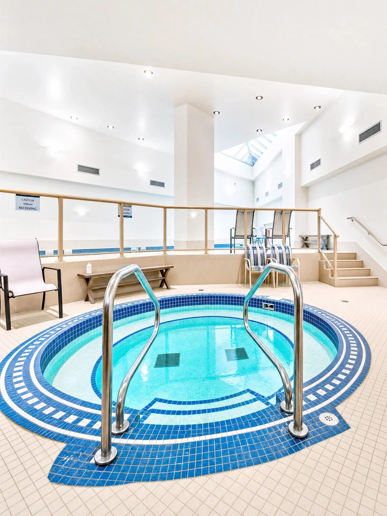 1228 Marinaside Crescent #302