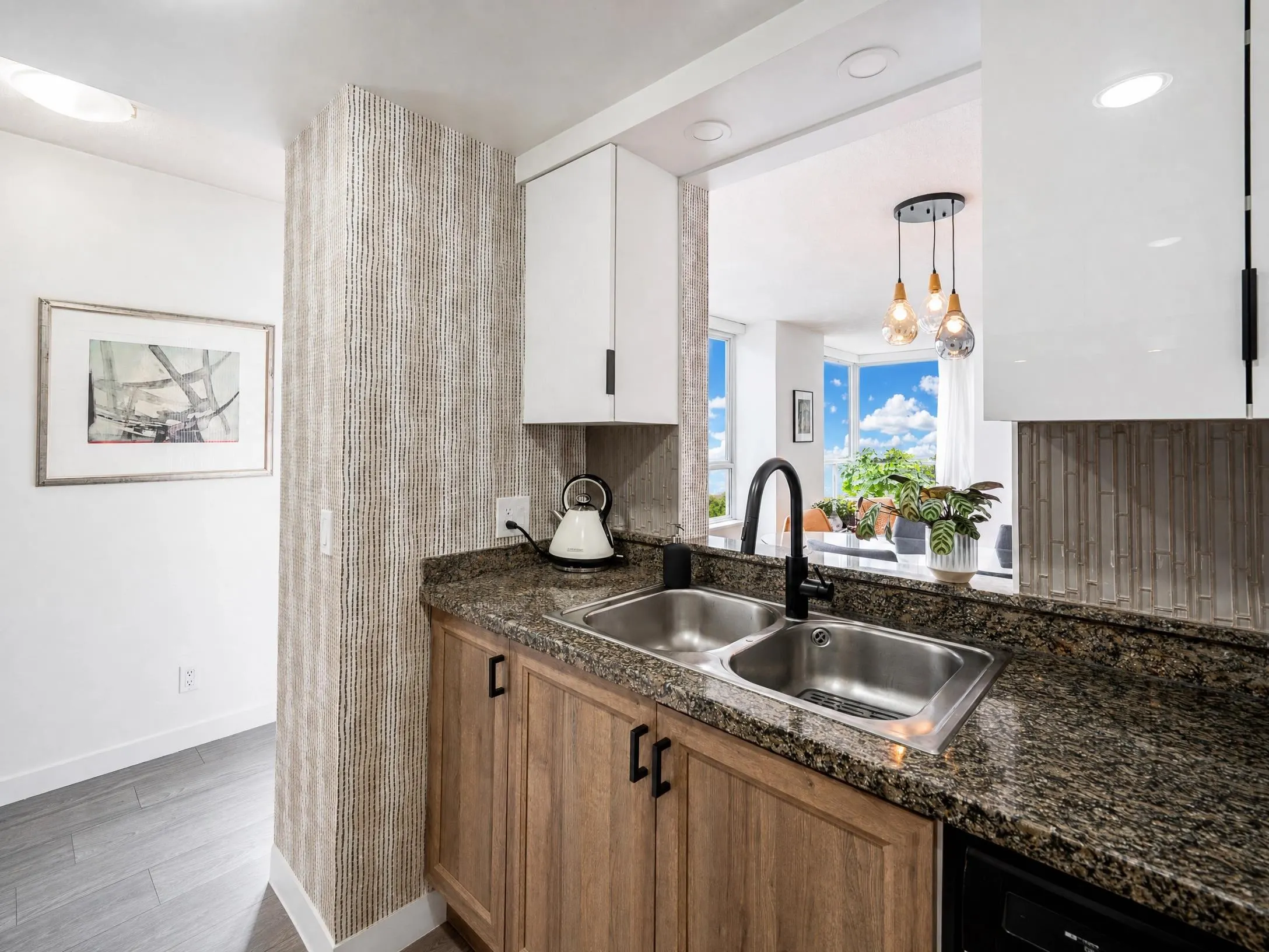1228 Marinaside Crescent #302