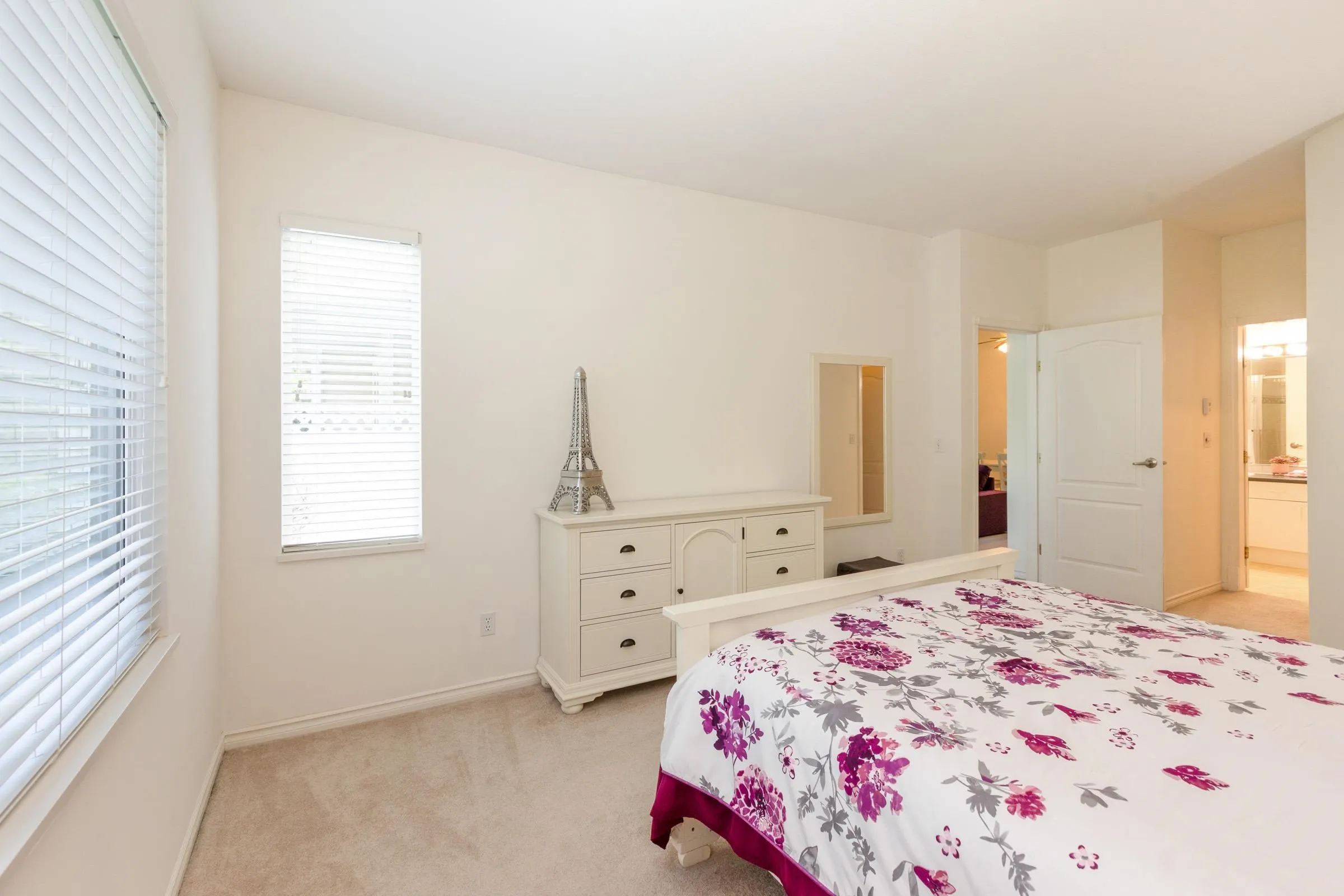20655 88 Avenue #328