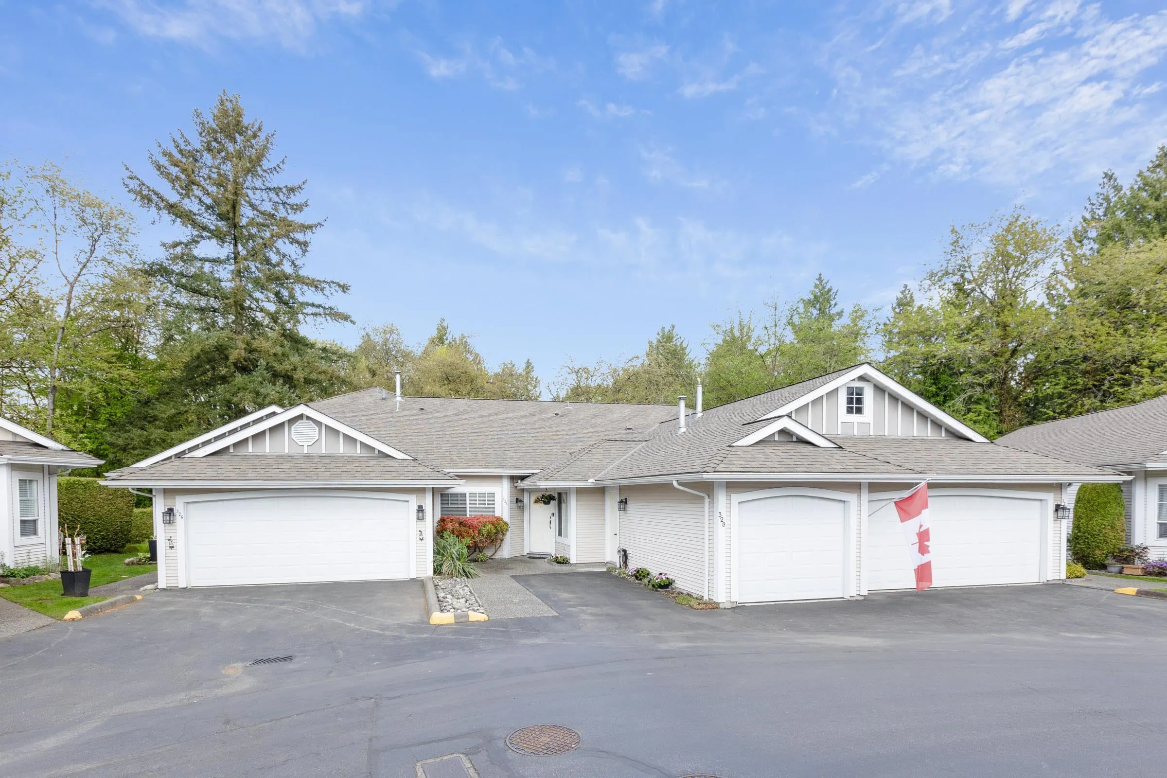 20655 88 Avenue #328