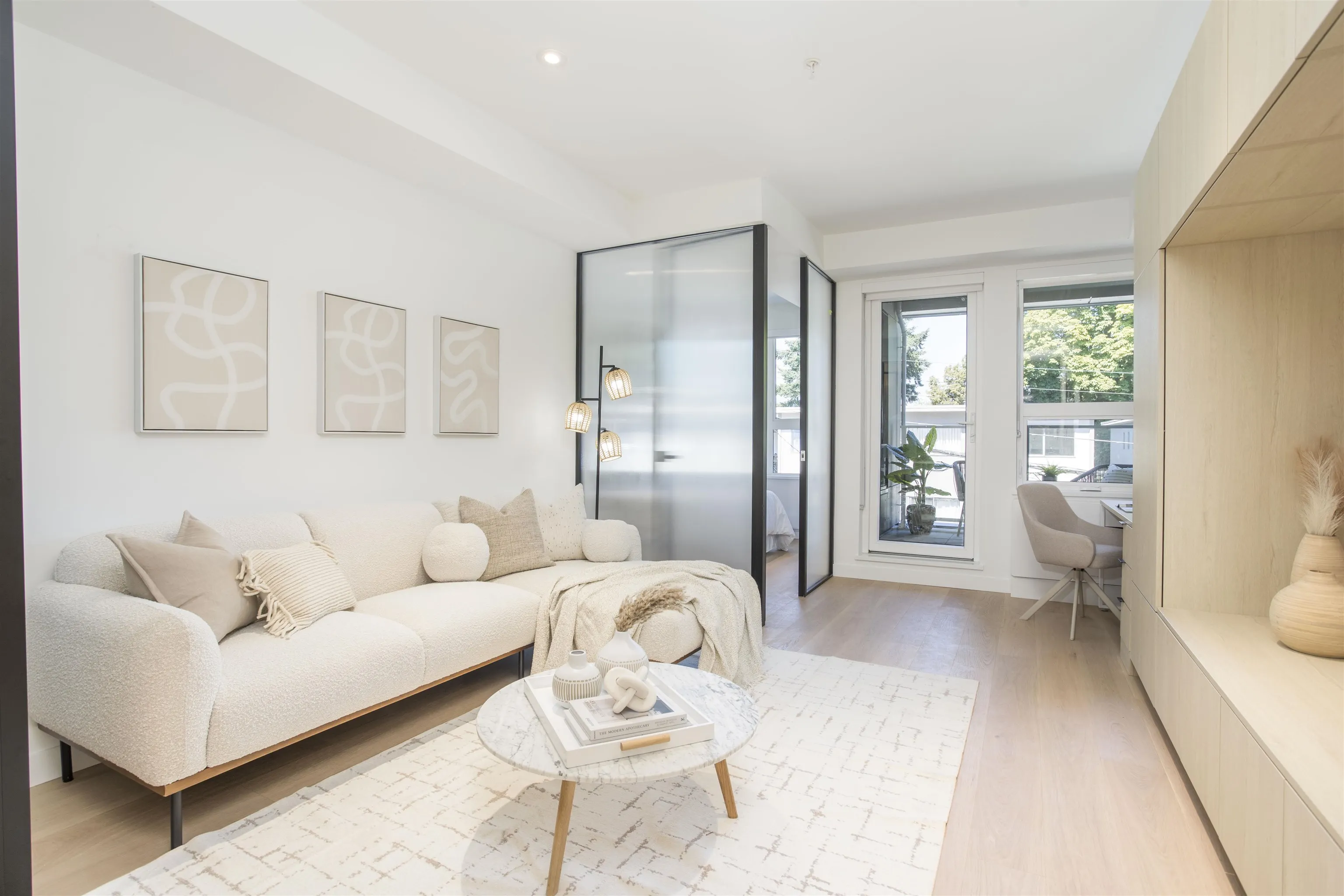 2471 St. George Street #319
