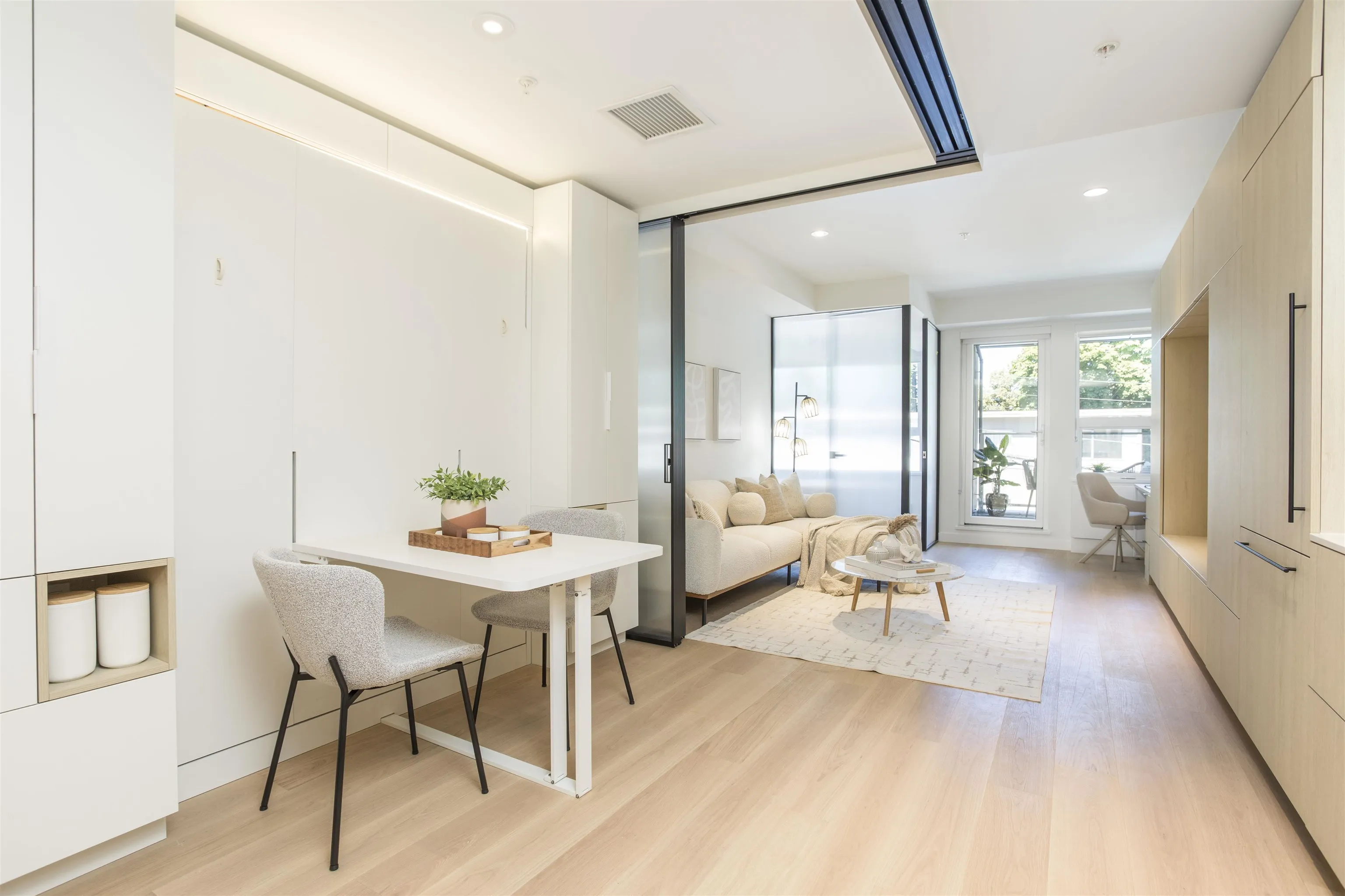 2471 St. George Street #319