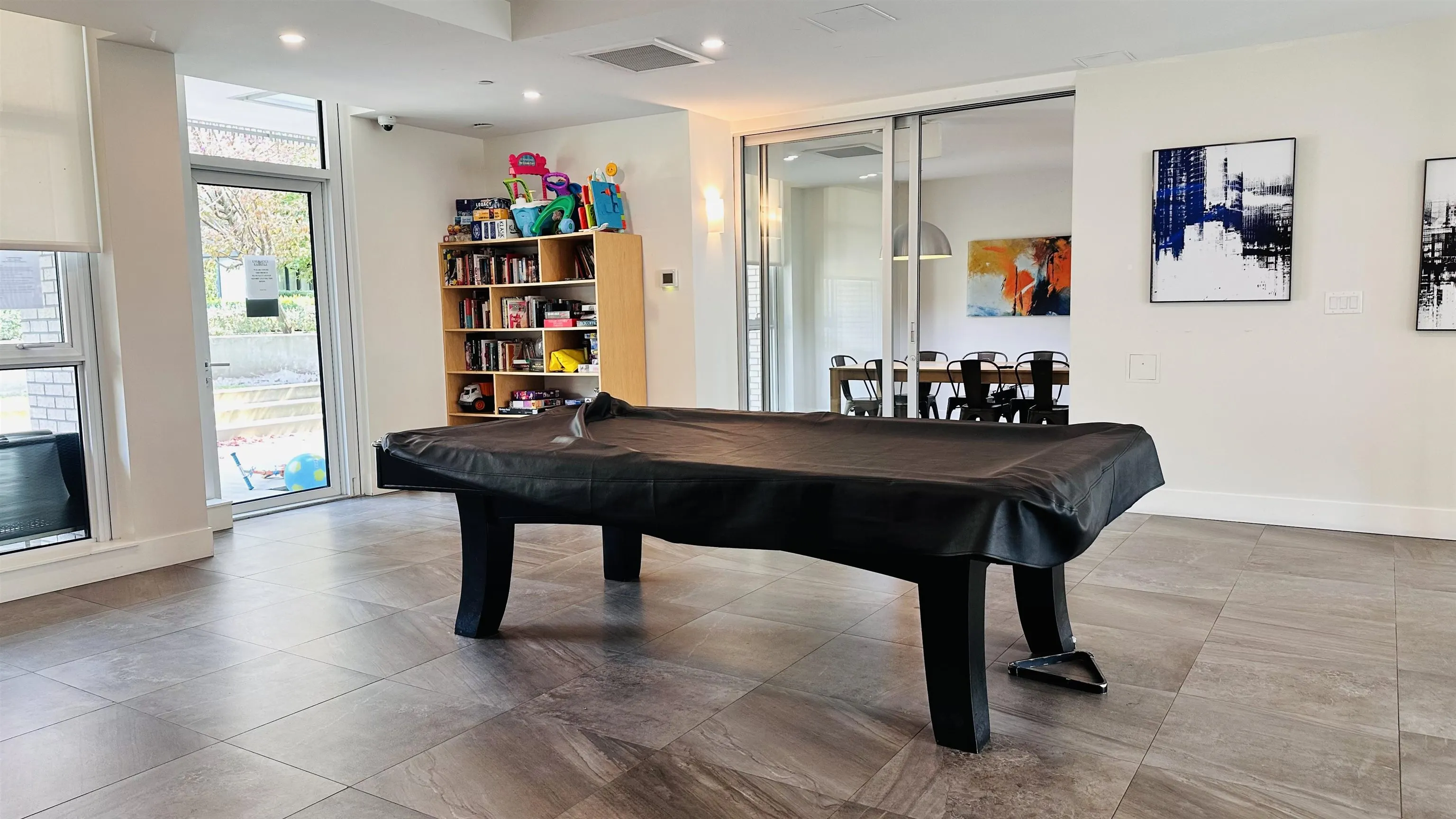 285 E 10th Avenue #1806