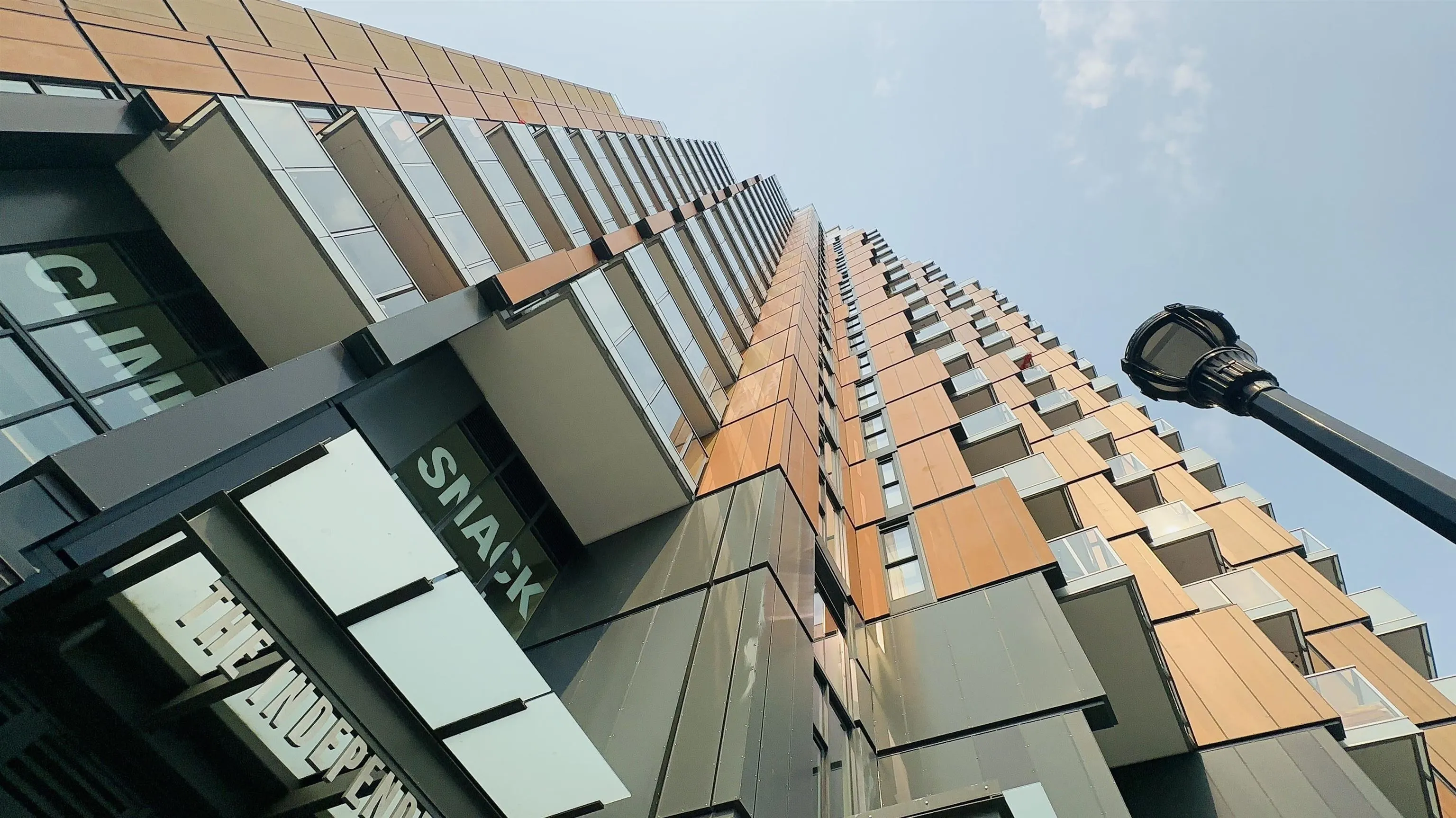 285 E 10th Avenue #1806