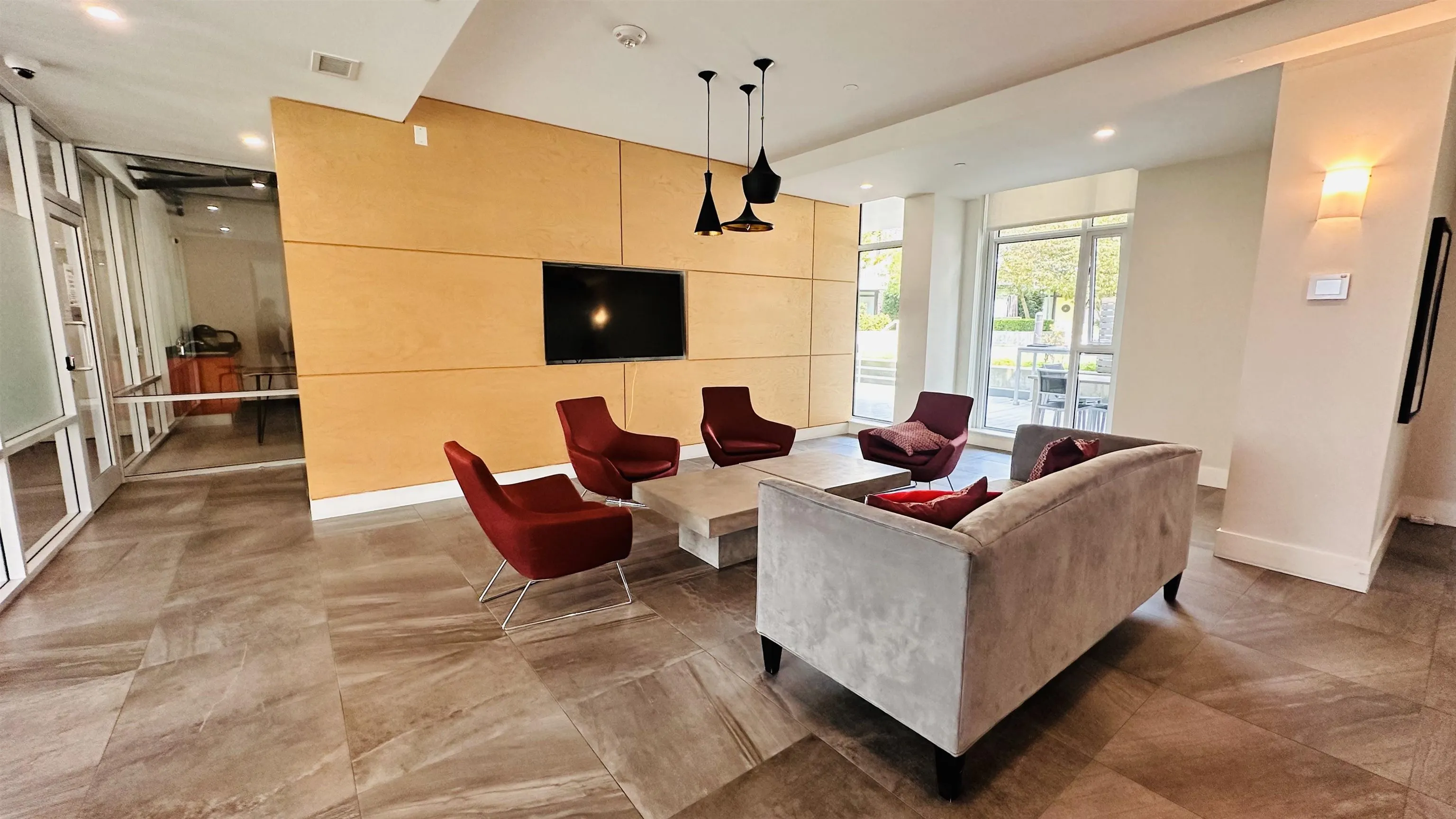 285 E 10th Avenue #1806