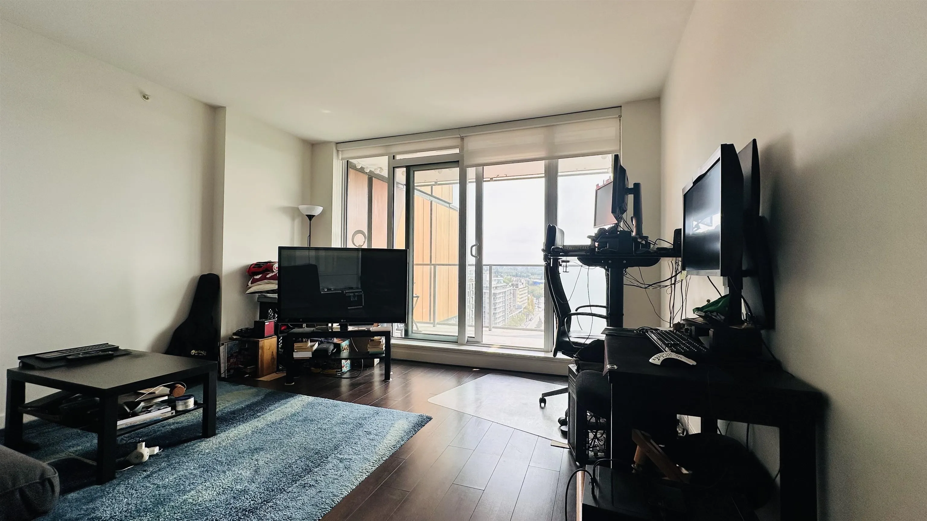 285 E 10th Avenue #1806