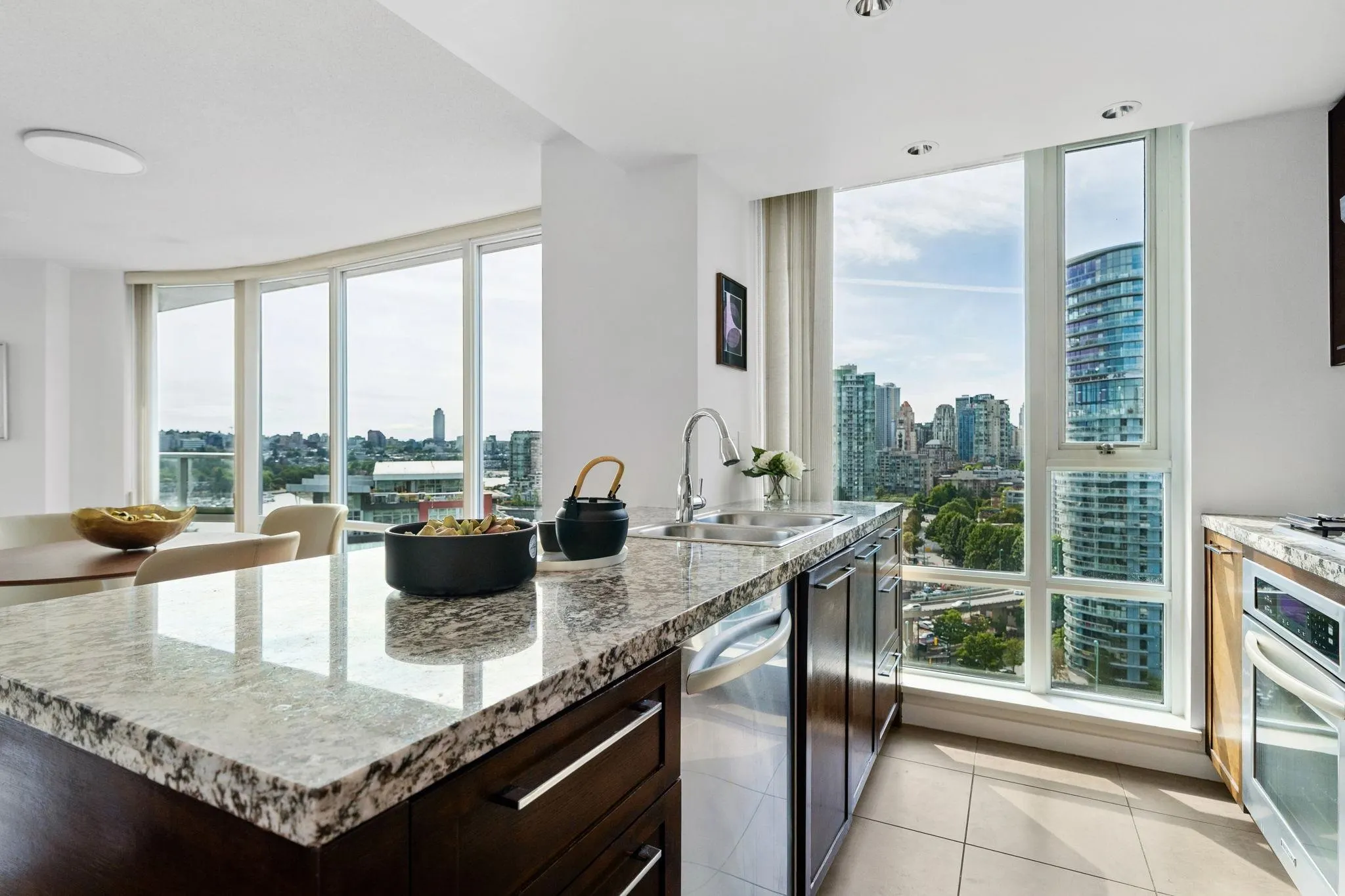 918 Cooperage Way #2106