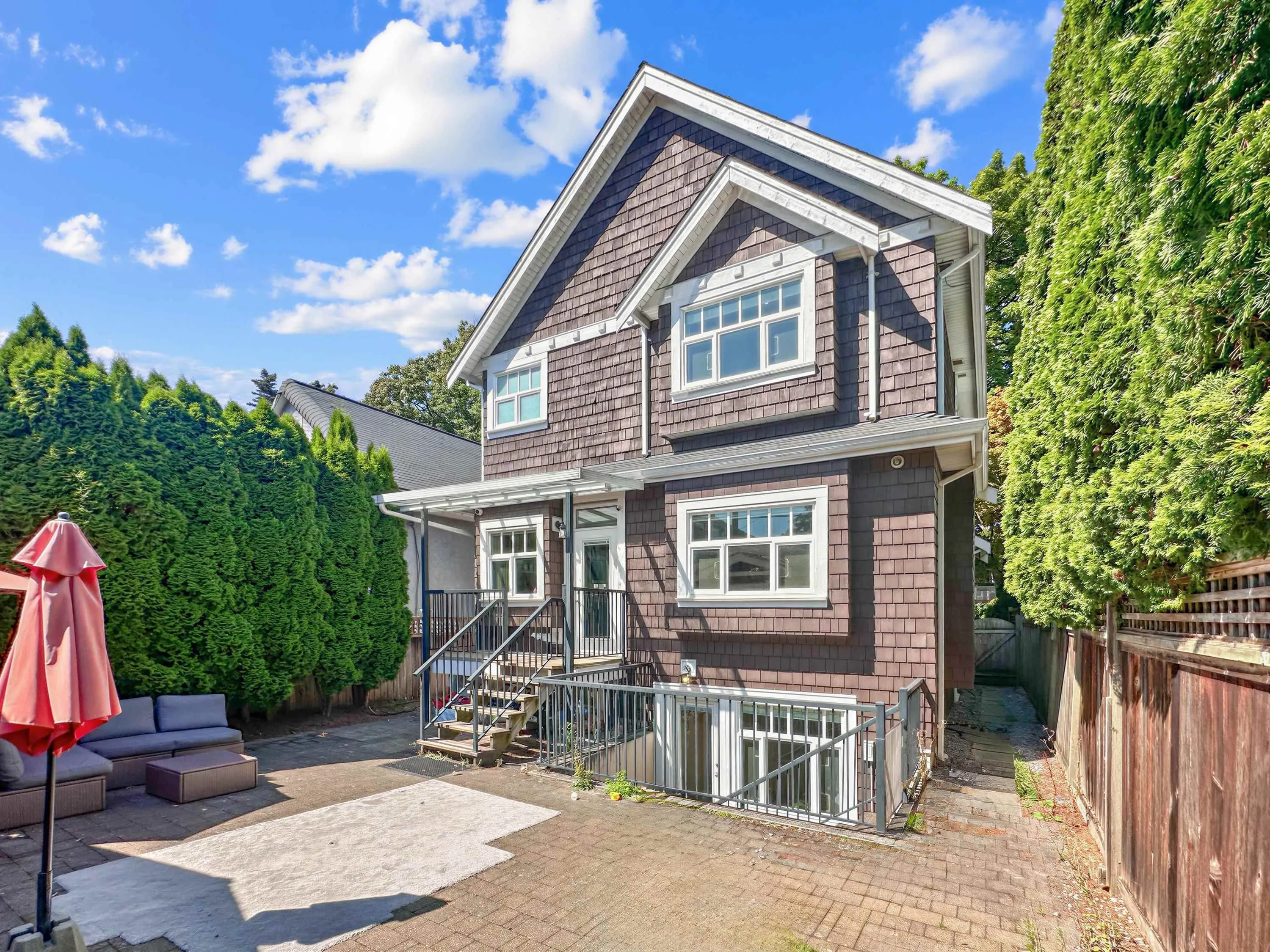 3976 W 19th Avenue