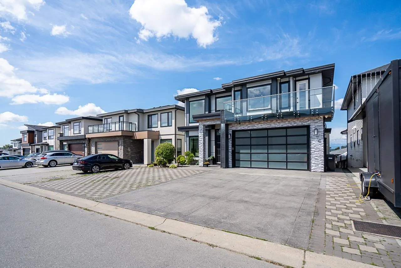 31081 N Deertrail Drive