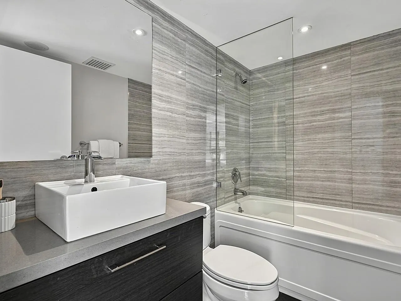 1003 Pacific Street #601