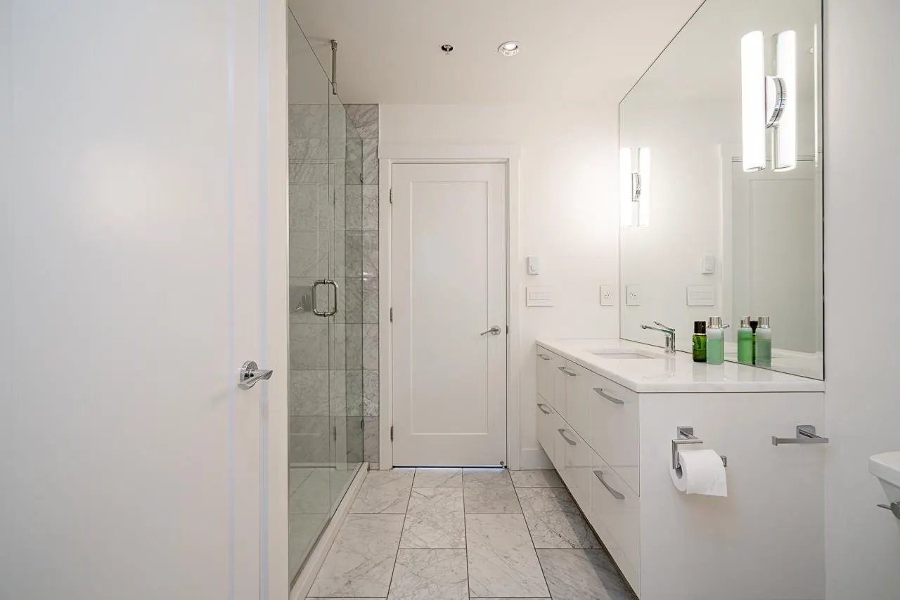 14855 Thrift Avenue #509