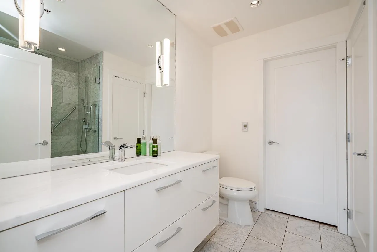 14855 Thrift Avenue #509