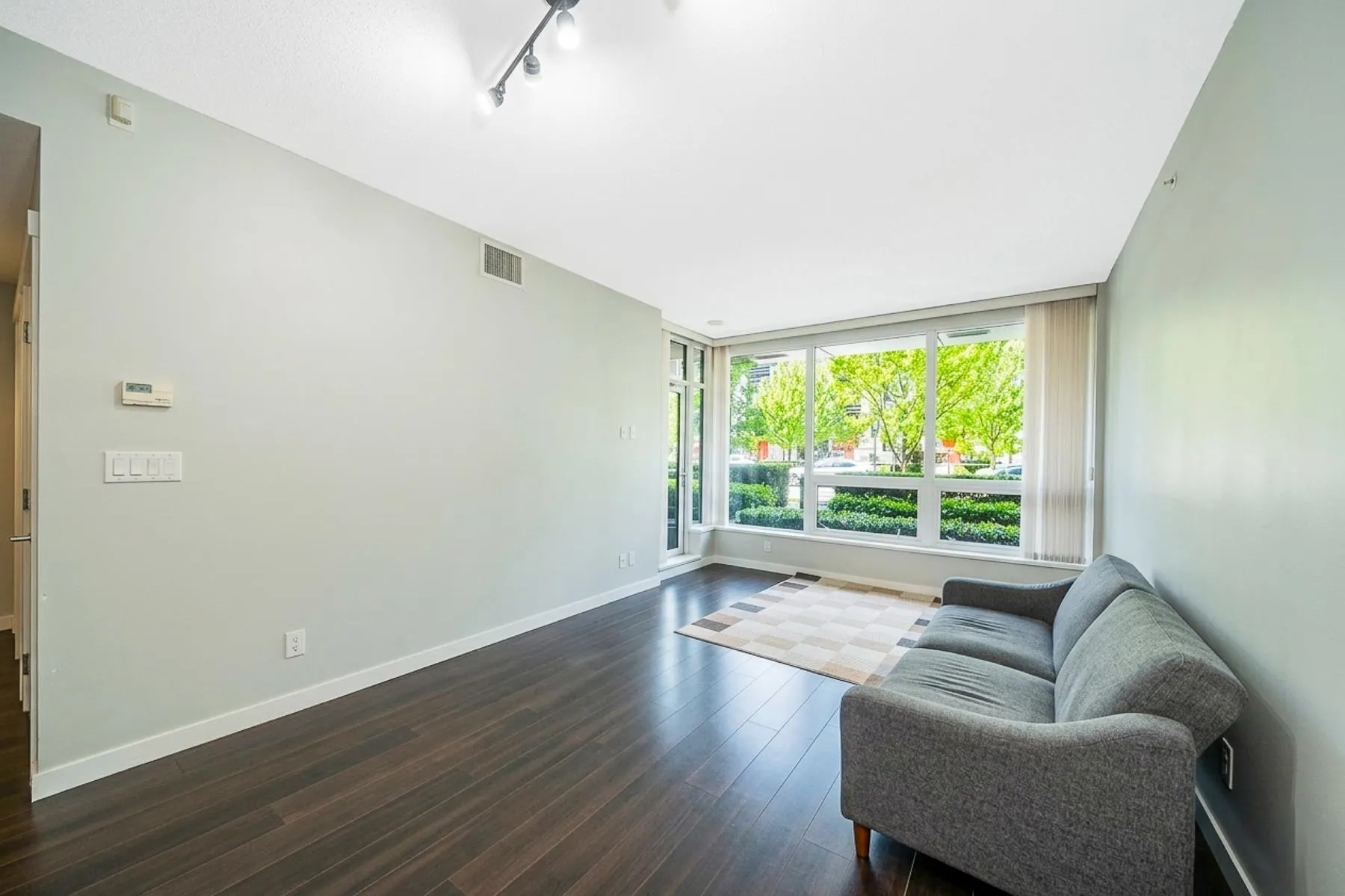 5638 Birney Avenue #112