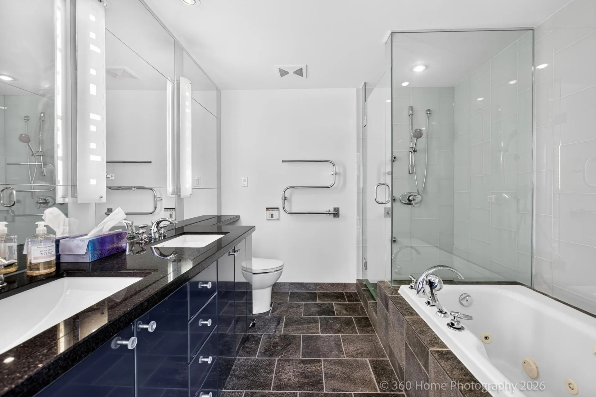 1281 W Cordova Street #1402