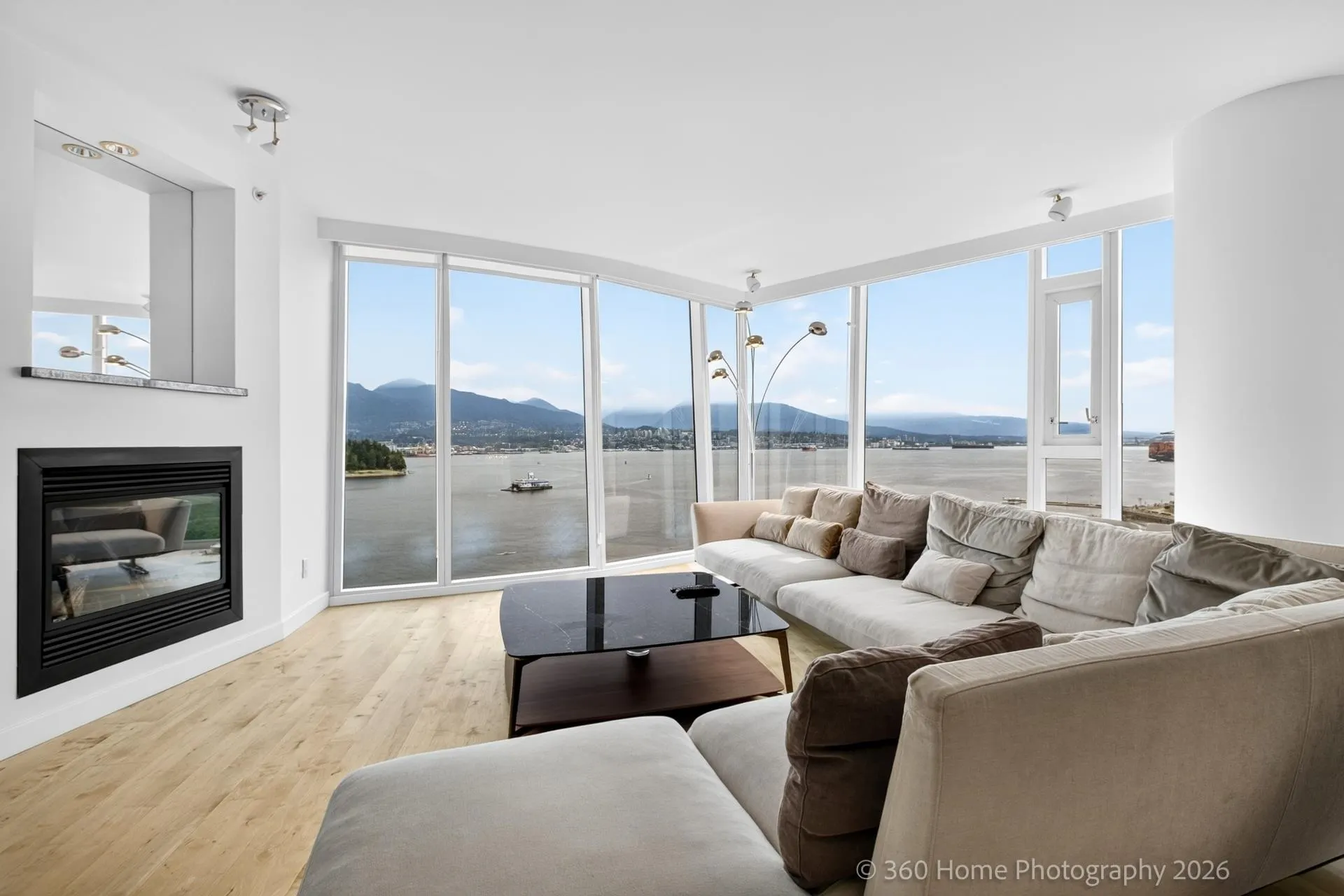 1281 W Cordova Street #1402