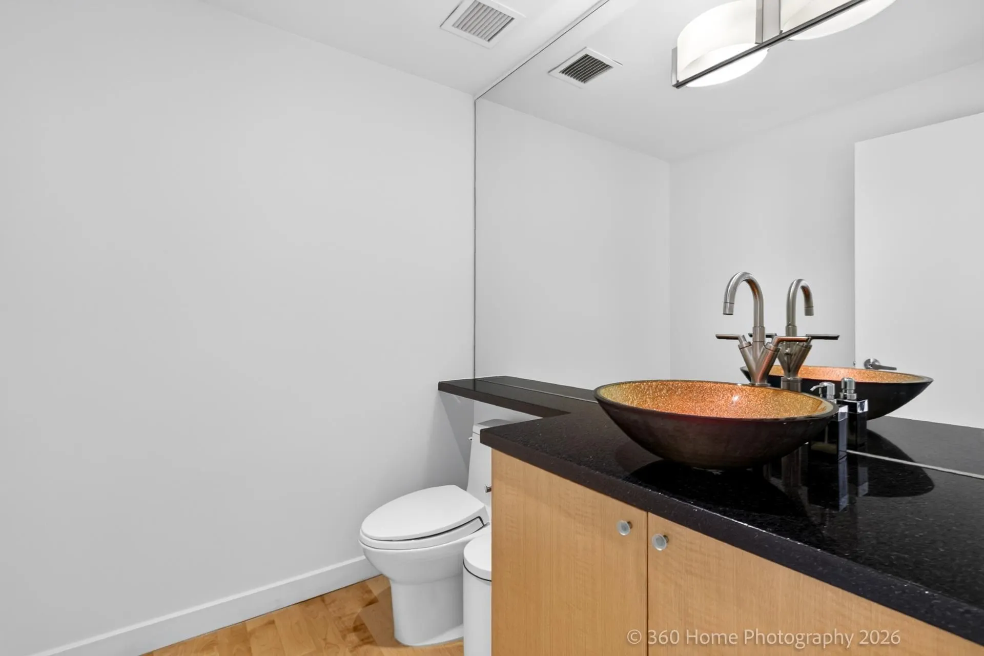 1281 W Cordova Street #1402