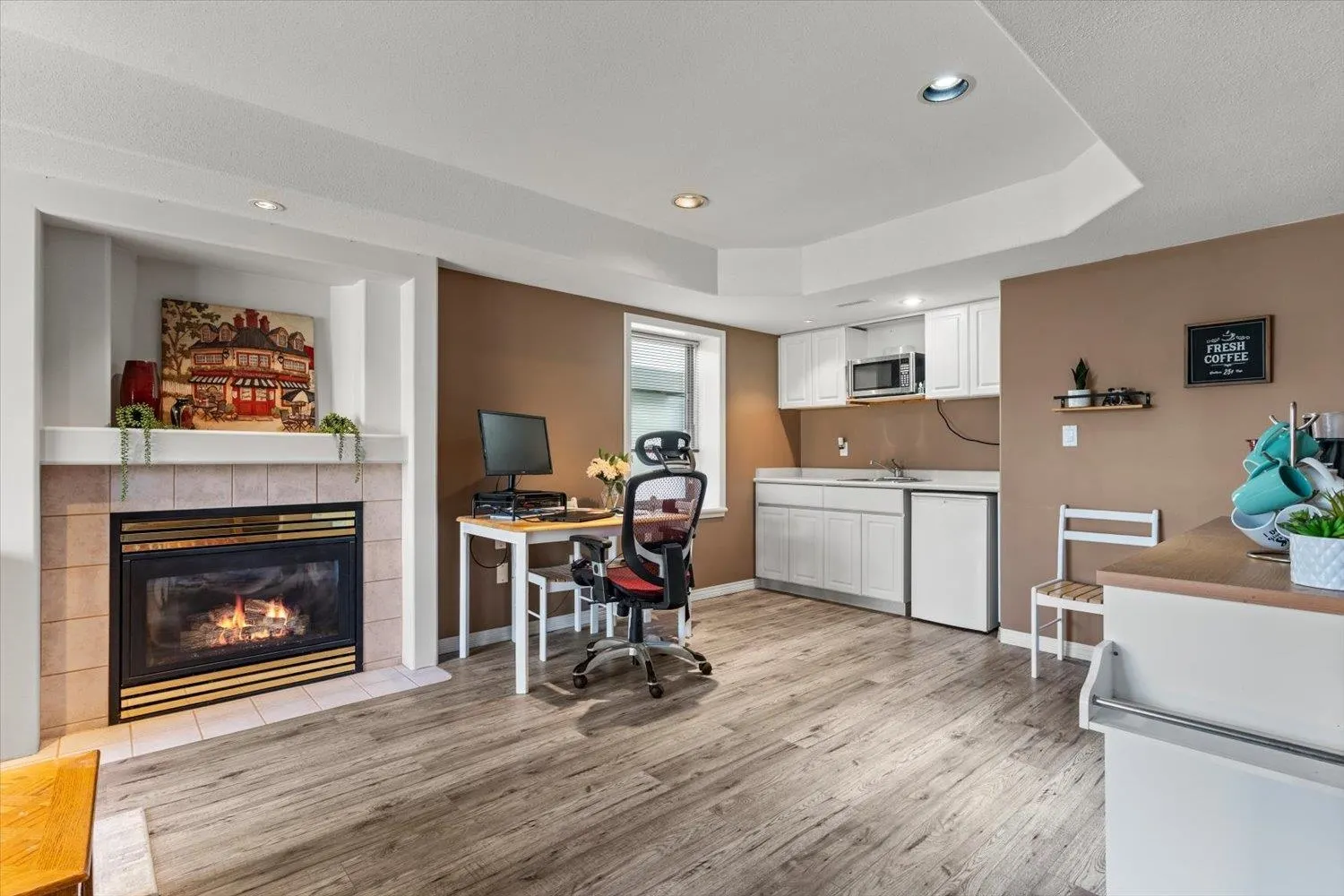 3555 Blue Jay Street #16