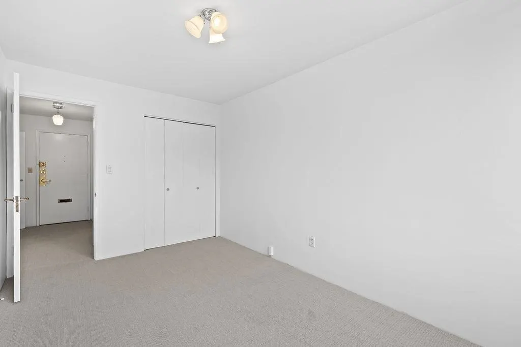 1250 Burnaby Street #203